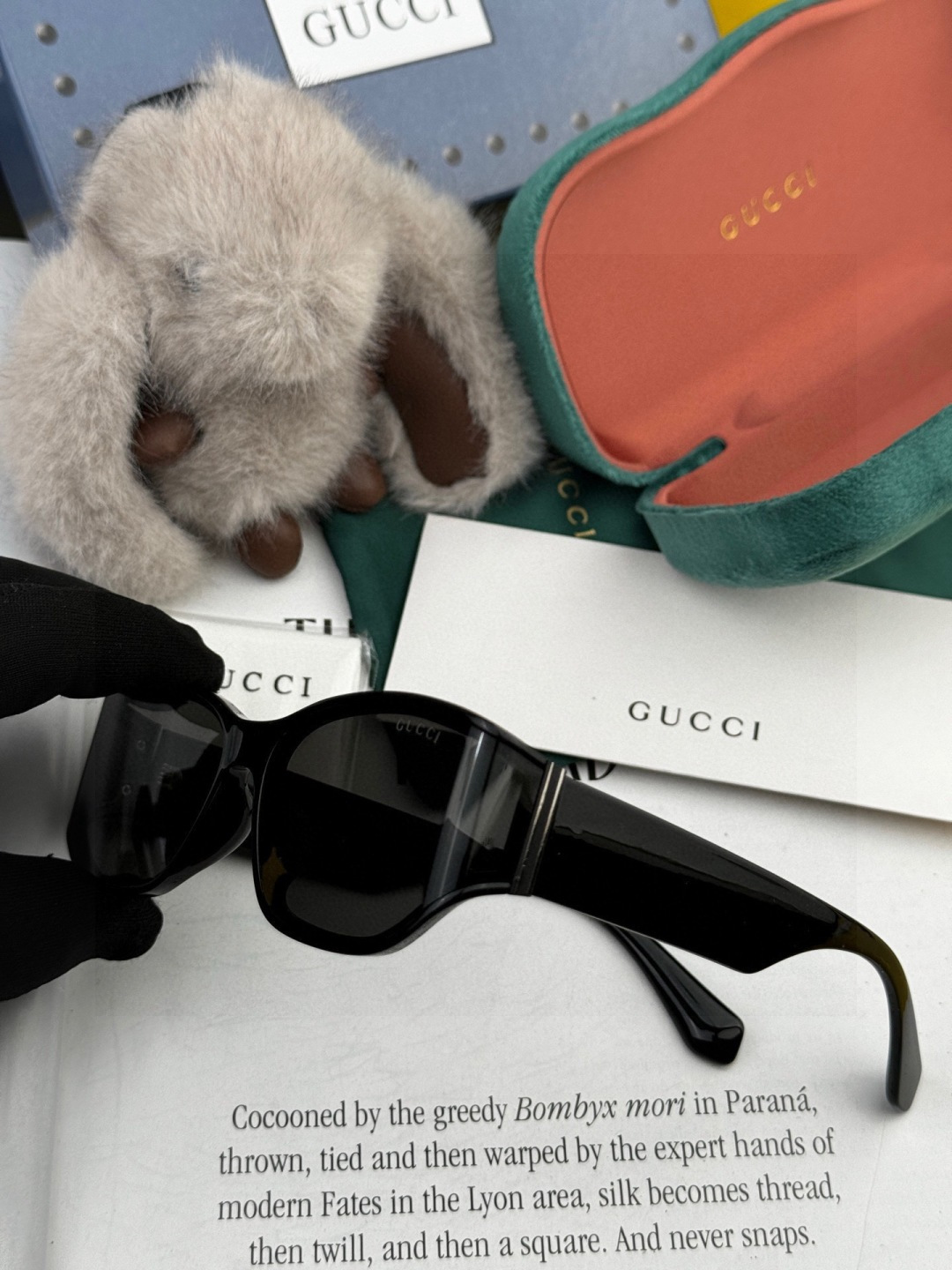 🔺 【GUCCI】开春新款 潮流爆款 时尚方框偏光太阳镜 高品质 佩戴舒适 网红潮款墨镜 女士高清尼龙偏