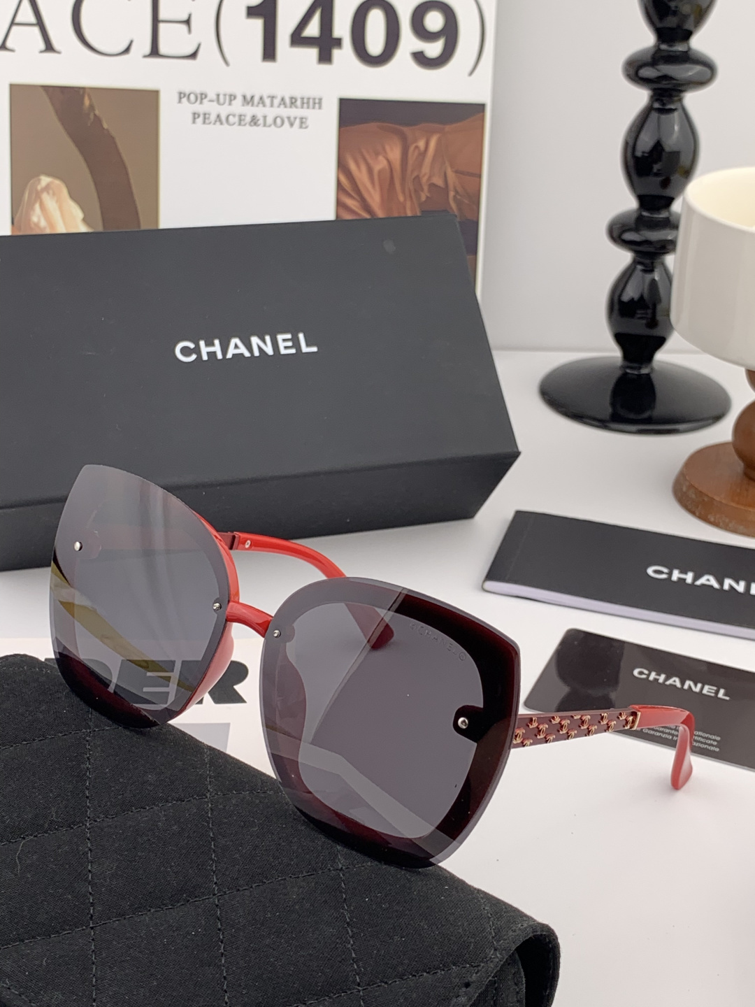 CHANEL香奈儿 开春新款 潮爆流款 时尚圆框太阳镜 高品质 佩戴舒适 网红潮墨款镜 型号X062