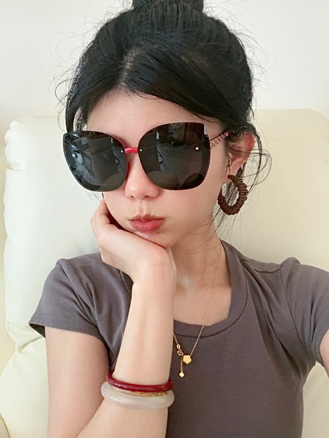 CHANEL香奈儿 开春新款 潮爆流款 时尚圆框太阳镜 高品质 佩戴舒适 网红潮墨款镜 型号X062