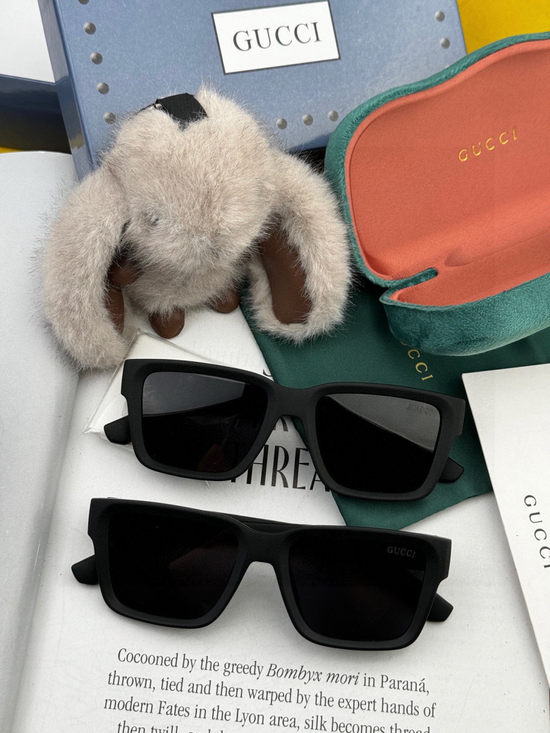 超好看 潮酷【GUCCI】古驰 新款款太阳镜以独特魅力和前卫风格诠释春夏最新眼镜，以方框设计，中梁连体质
