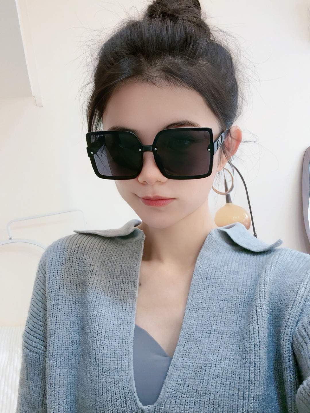 🔺 【DIOR-迪奥】开春新款 潮流爆款 时尚方框偏光太阳镜 高品质 佩戴舒适 网红潮款墨镜 女士高清偏