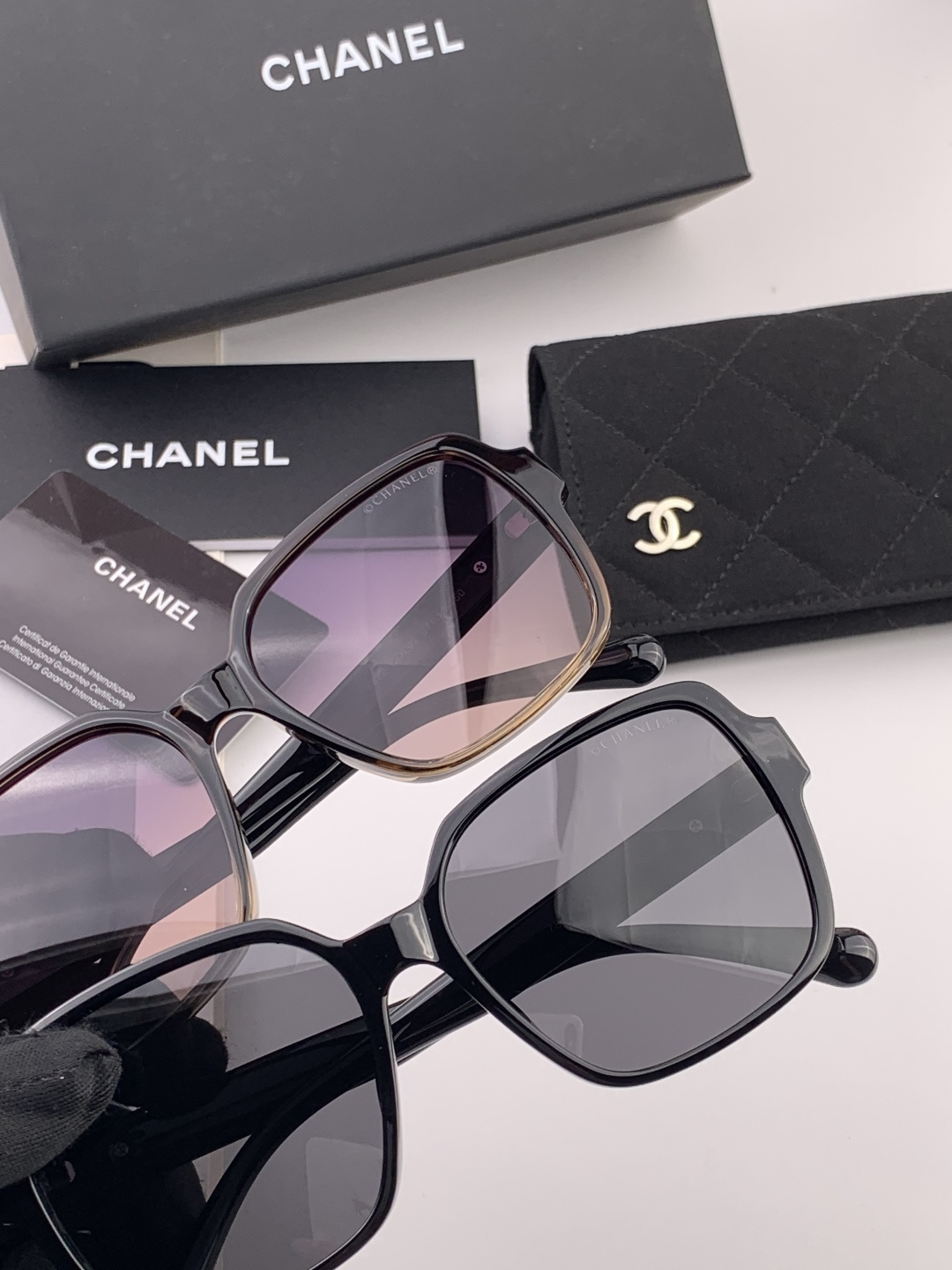 【CHANEL】香奈儿 新款潮流爆款 时尚方框太阳镜 佩戴舒适 网红潮款墨镜  女士高清加厚偏光太阳镜🕶