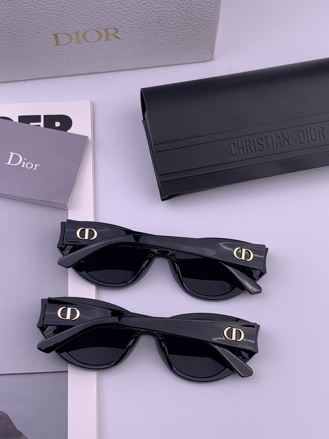 🔺 【DIOR-迪奥】开春新款 潮流爆款 时尚太阳镜 高品质 佩戴舒适 网红潮款墨镜 型号：D0293