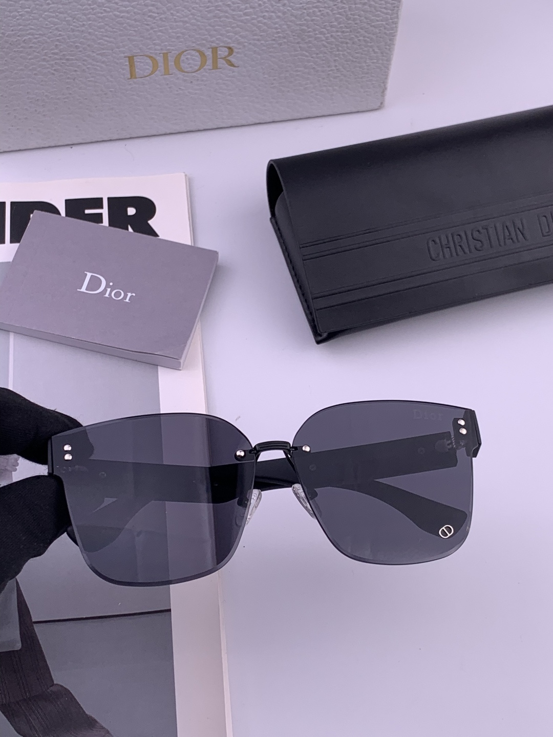 🔺 【DIOR-迪奥】开春新款 潮流爆款 时尚方框太阳镜 高品质 佩戴舒适 网红潮款墨镜 女士高清太阳镜