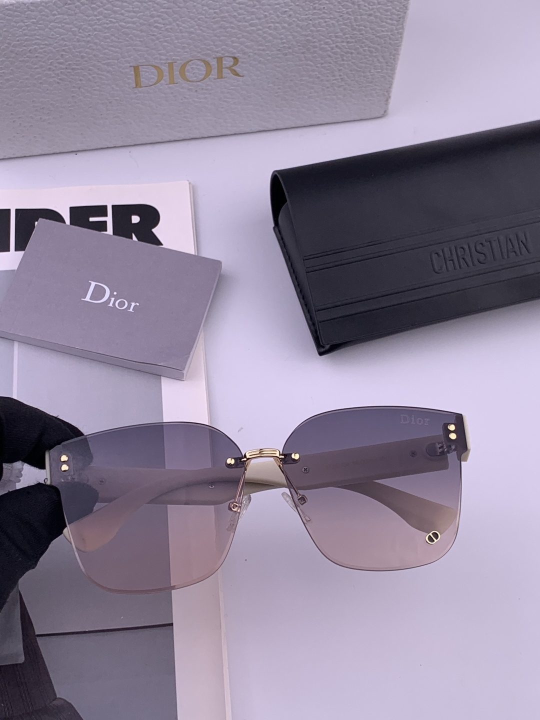🔺 【DIOR-迪奥】开春新款 潮流爆款 时尚方框太阳镜 高品质 佩戴舒适 网红潮款墨镜 女士高清太阳镜