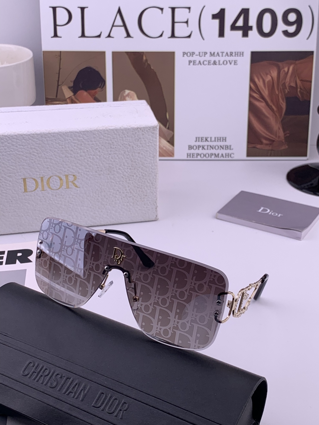 🔺 【DIOR-迪奥】开春新款 潮流爆款 时尚连体太阳镜 高品质 佩戴舒适 网红潮款墨镜 女士高清太阳镜