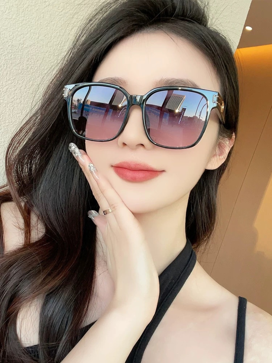 GUCCI 开春新款 最新款方框太阳镜 各路网红纷纷带起气场满分‼️ 俏皮甜美.上脸效果更佳.金属质感超