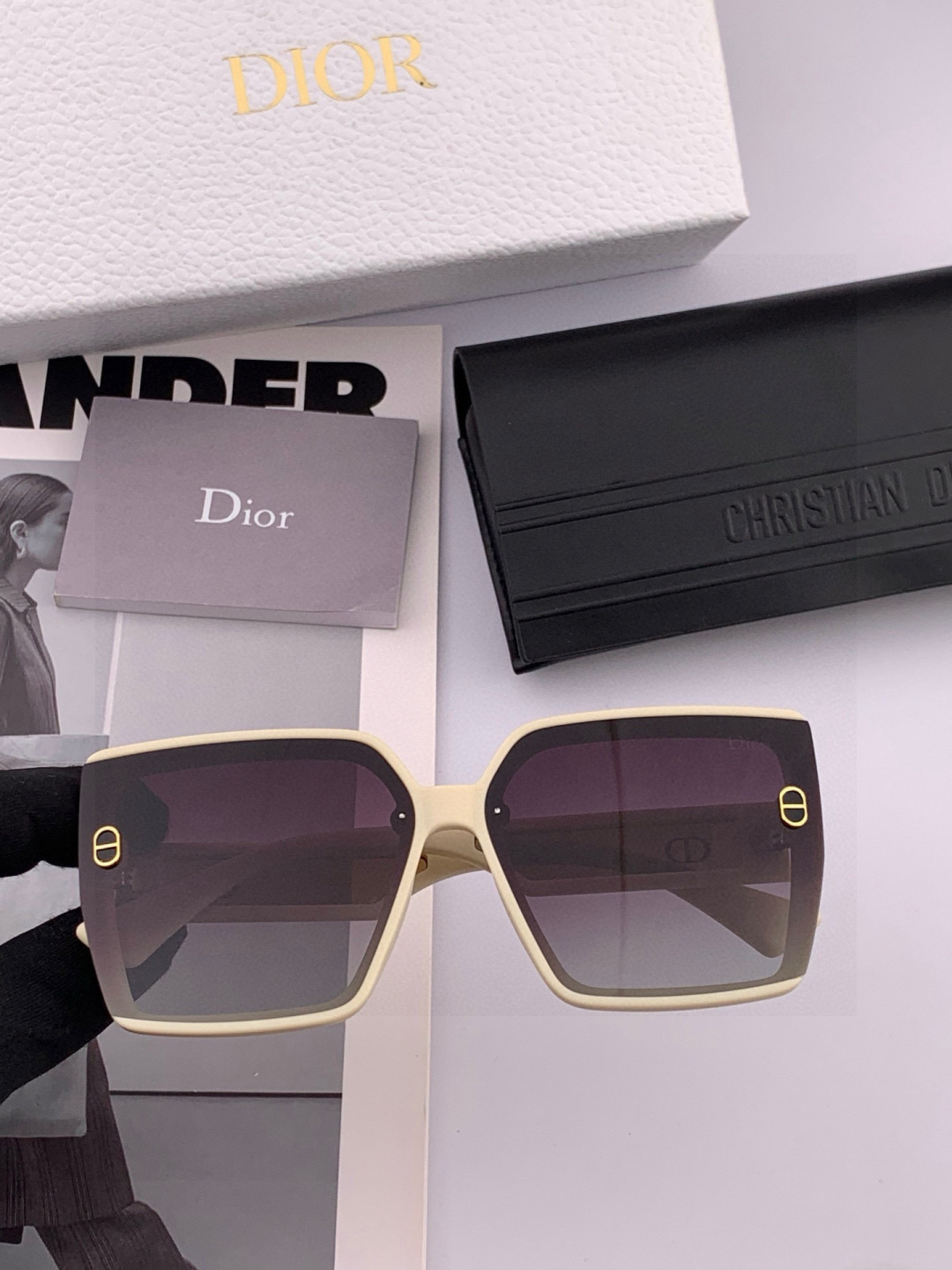 🔺 【DIOR-迪奥】开春新款 潮流爆款 时尚方框偏光太阳镜 高品质 佩戴舒适 网红潮款墨镜 女士高清偏