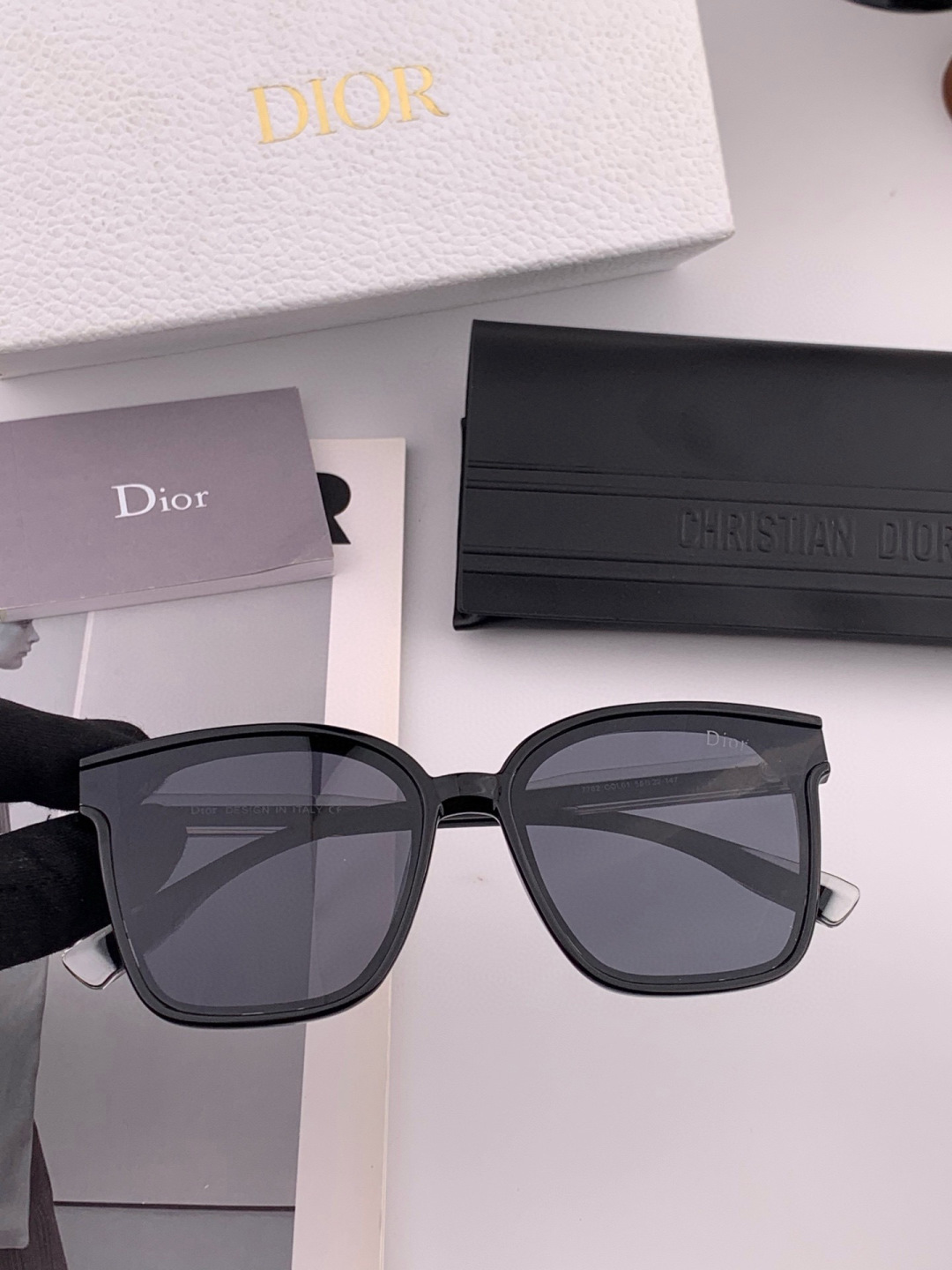 新款！新款出货！女士高清加厚偏光太阳镜🕶️ 🎉💍新款偏光太阳镜[得意]开车驾驶镜时尚墨镜💐💐🌸世界顶级奢