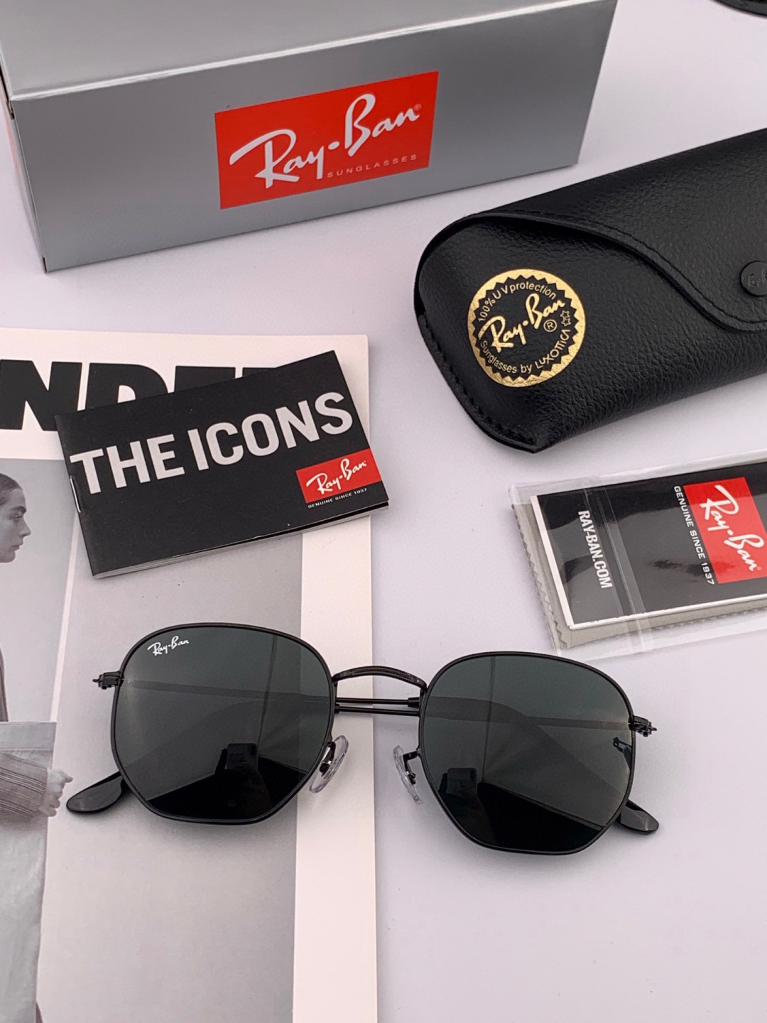 官方同步 品牌:雷朋经典男女士玻璃太阳镜 材质：美国宝丽来高清防爆钢化玻璃镜片 型号：RB8354