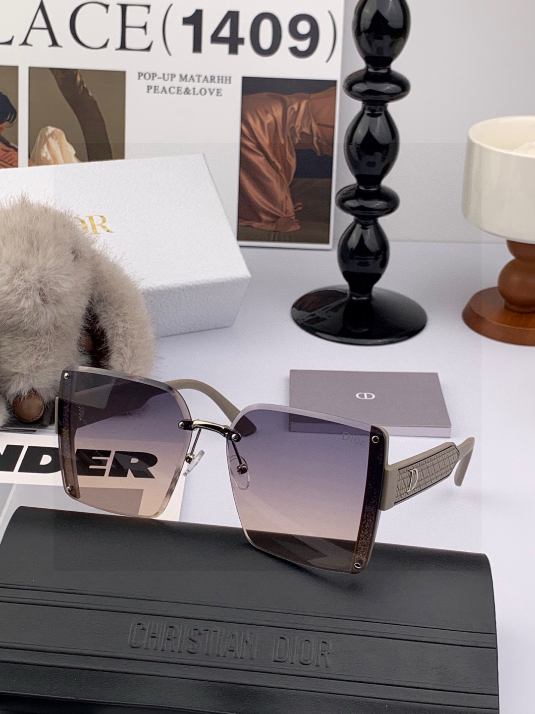 🔺 【DIOR-迪奥】开春新款 潮流爆款 时尚方框偏光太阳镜 高品质 佩戴舒适 网红潮款墨镜 女士高清尼