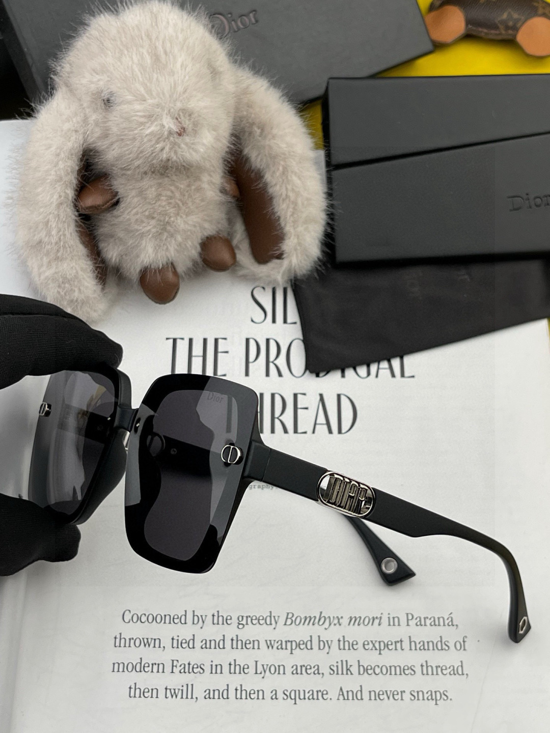 🔺 【DIOR-迪奥】开春新款 潮流爆款 时尚方框偏光太阳镜 高品质 佩戴舒适 网红潮款墨镜 女士高清偏