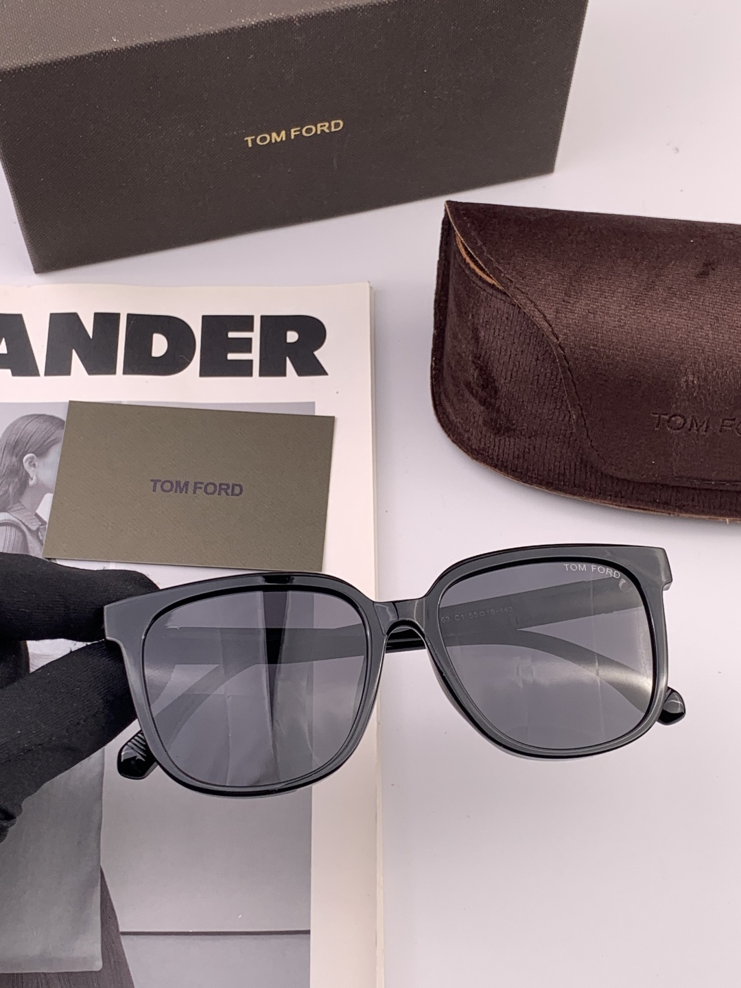 【TOMFORD】汤姆福特 爆款来袭！经典火爆作品 重磅出击 ！超经典偏光眼镜，时刻展现时尚大牌风范！我