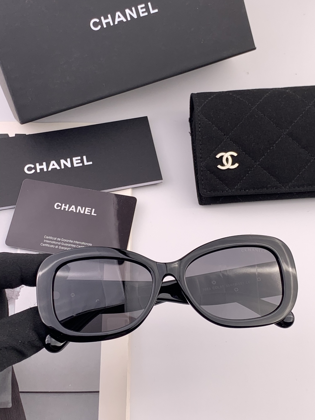 【CHANEL】香奈儿 新款山茶花潮流爆款 时尚圆框高清偏光太阳镜 佩戴舒适 网红潮款墨镜  ♥️♥️型