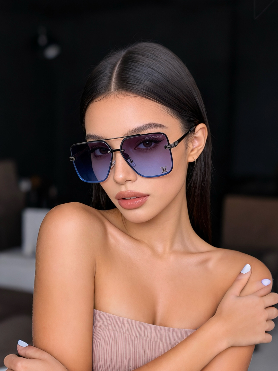 LV。高品质男女款”太阳镜。 开车钓鱼都可。百搭显瘦墨镜韩版男士飞行员大框司机开车防紫外线太阳镜，型号：