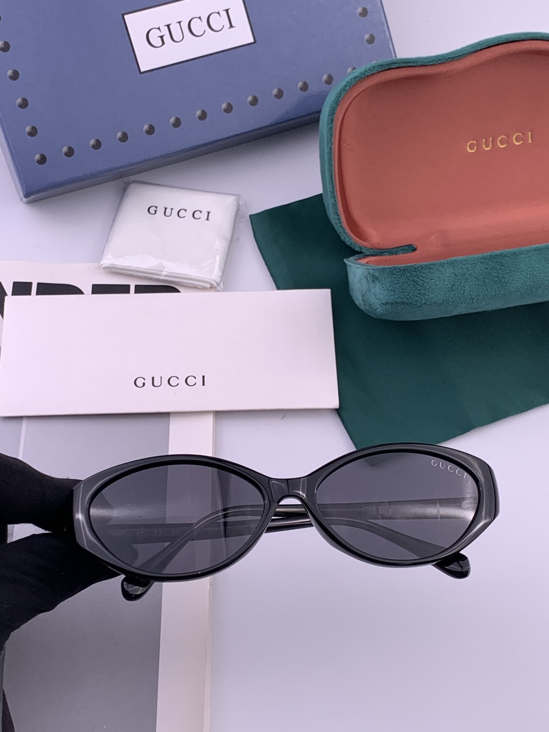 🔺 【GUCCI】开春新款 潮流爆款 时尚偏光太阳镜 高品质 佩戴舒适 网红潮款墨镜 女士高清尼龙偏光太