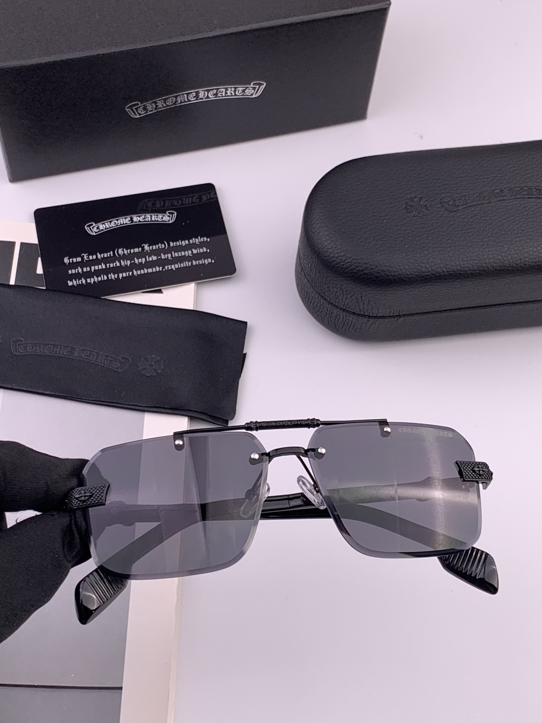 CHROME HEART 克罗心新款太阳眼镜 太阳镜墨镜 风镜设计理念！ KLX88892