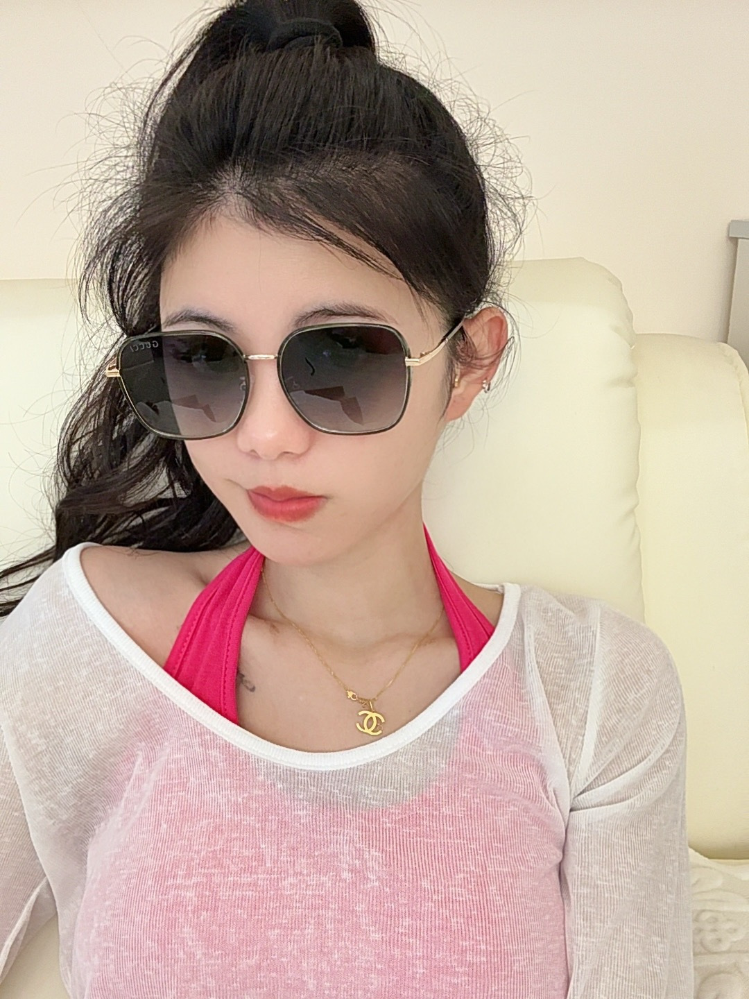 GUCCI 开春新款太阳镜 各路网红纷纷带起气场满分‼️ 俏皮甜美.上脸效果更佳.金属质感超好 型号：G