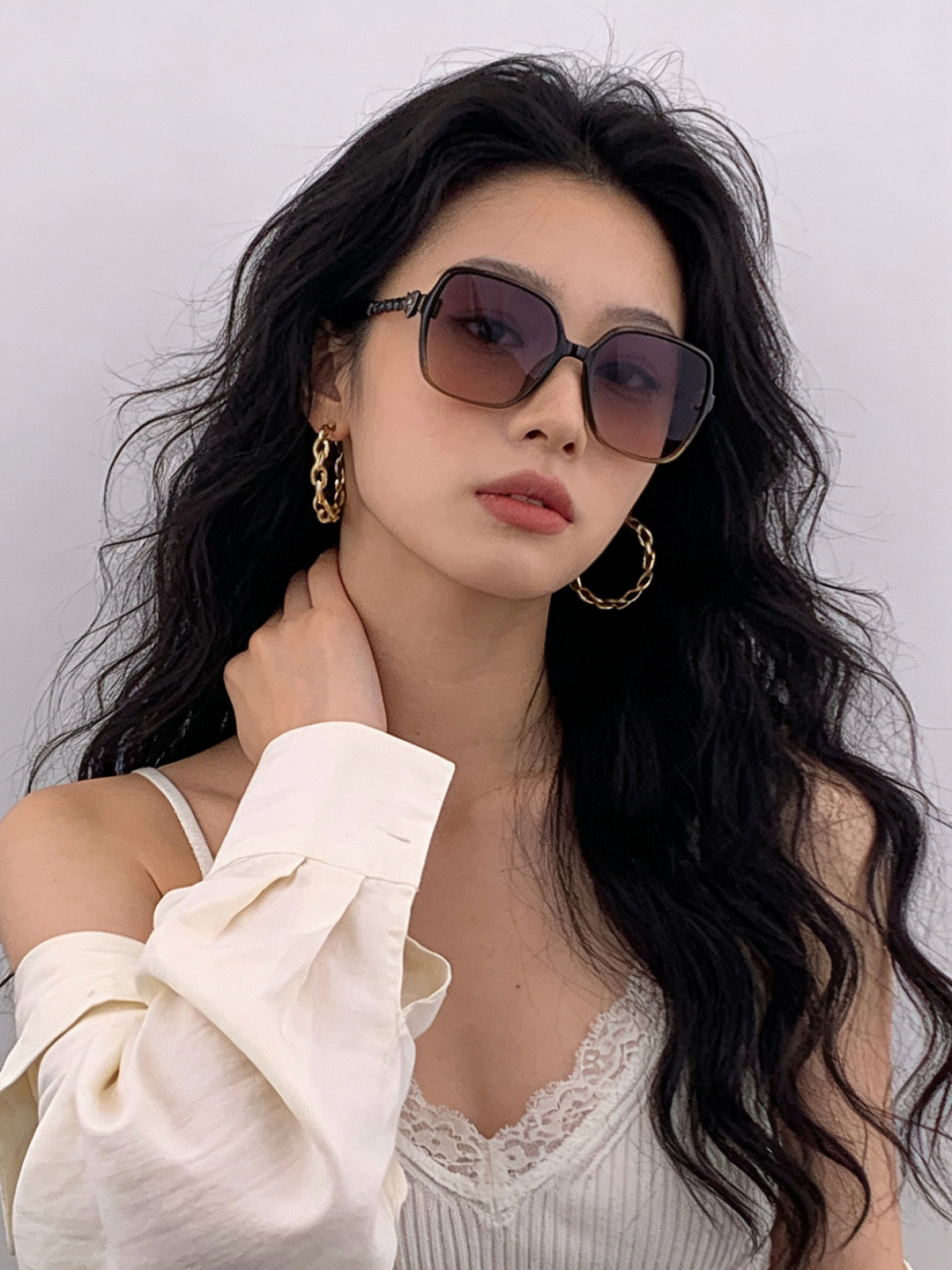 【CHANEL】香奈儿 新款潮流爆款 时尚方框太阳镜 佩戴舒适 网红潮款墨镜 女士高清加厚偏光太阳镜🕶️