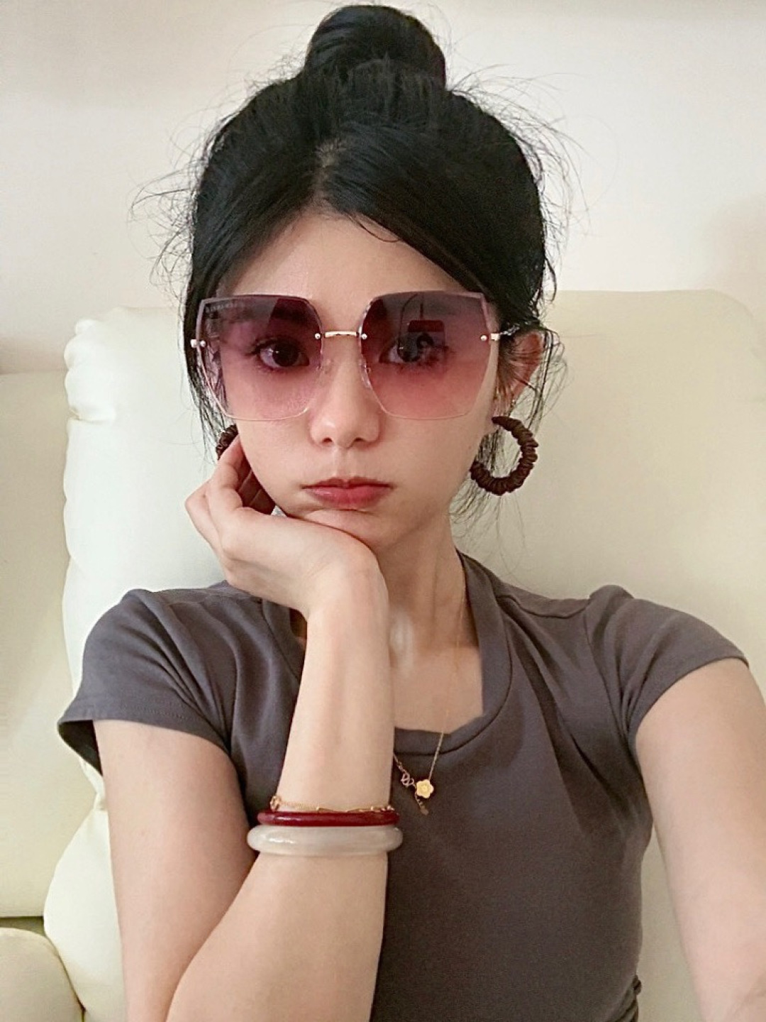 NO:767405,CHANE Chanel Fashion Frameless Sunglasses Lenses Top Luxury Products [Strong] High Quality [Victory] [Kiss] [Proud] Extraordinary Temperament Ladies Driving Sunglasses [Love] Model CH5333 Glasses, Sunglasses, Sunglasses, Glasses, Chanel, Chanel19860909CHANE 香奈儿时尚无框太阳镜镜片 顶级奢侈品[强] 高品质[胜利][亲亲] [得意] 气质非凡 女士开车墨镜[爱情] 型号CH5333眼镜墨镜太阳镜,眼镜,chanel,chanel,glasses