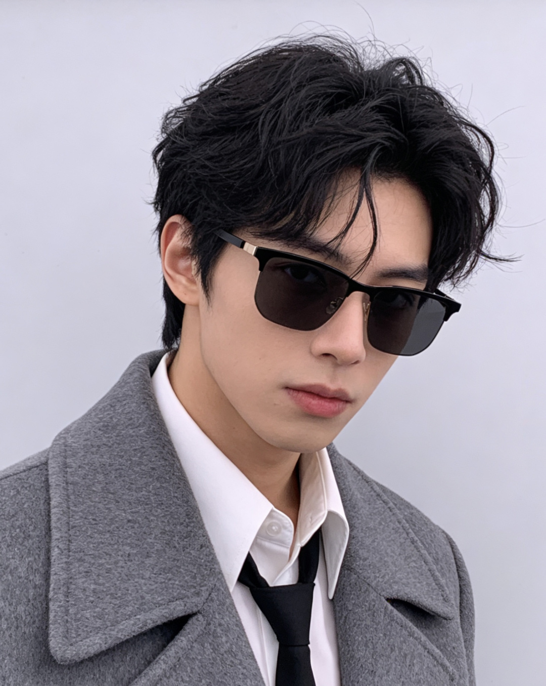 Gucci 。 高品质男女款墨镜 👍 进口宝丽来偏光镜片 。蛤蟆镜 开车钓鱼都可 。百搭显瘦墨镜韩版男士