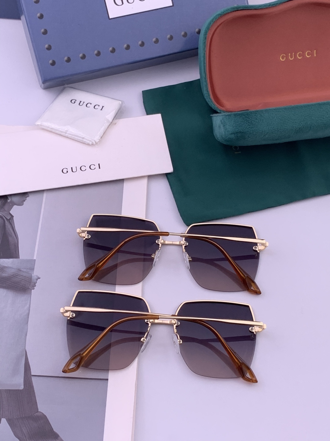 【CHANEL】香奈儿 潮流爆款 时尚大框太阳镜 佩戴舒适 网红潮款墨镜 ♥️♥️型号：CH5819