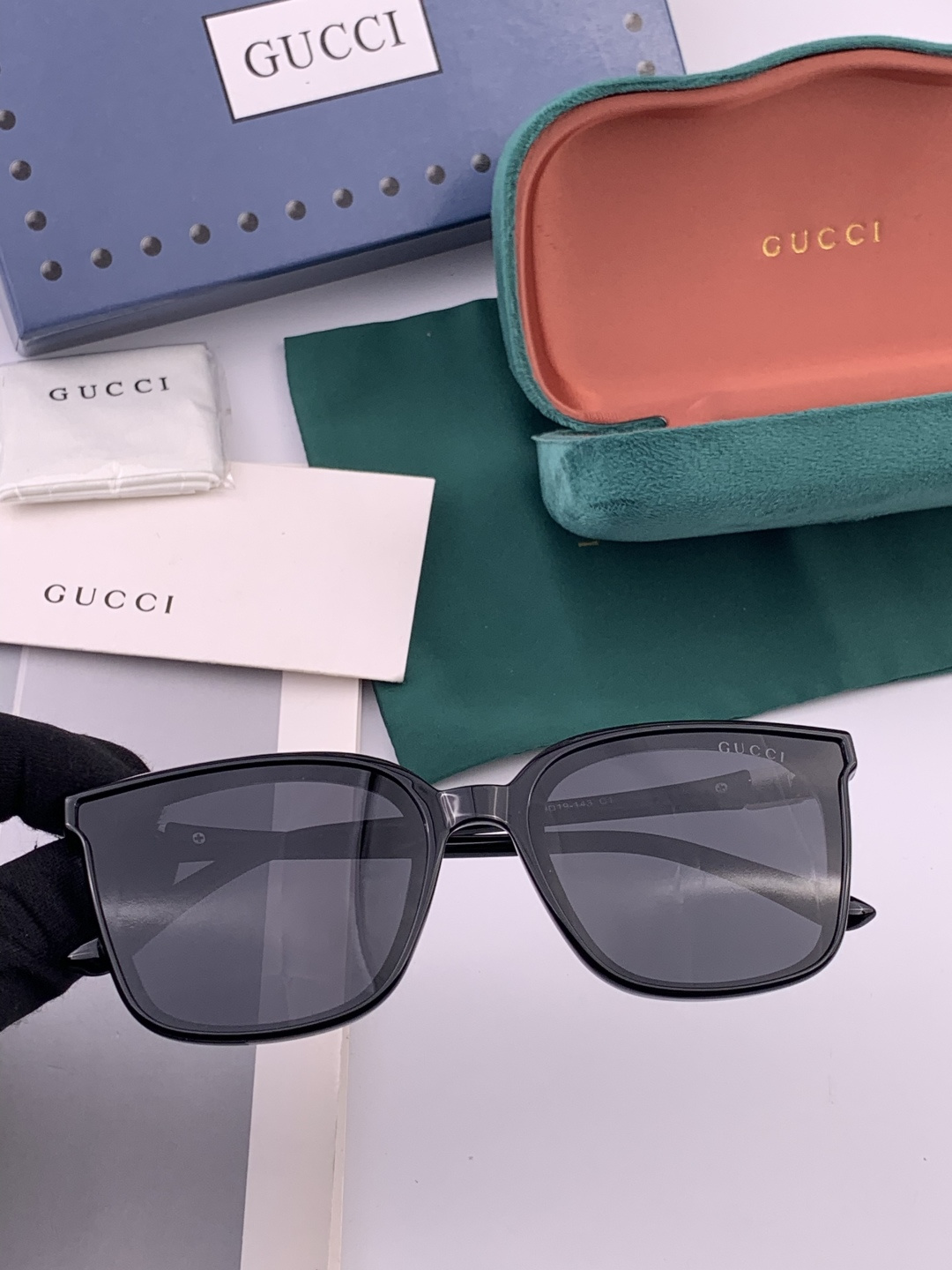 🔺 【GUCCI-偏光太阳镜】开春新款 潮流爆款 时尚偏光太阳镜 高品质 佩戴舒适 网红潮款墨镜 女士高