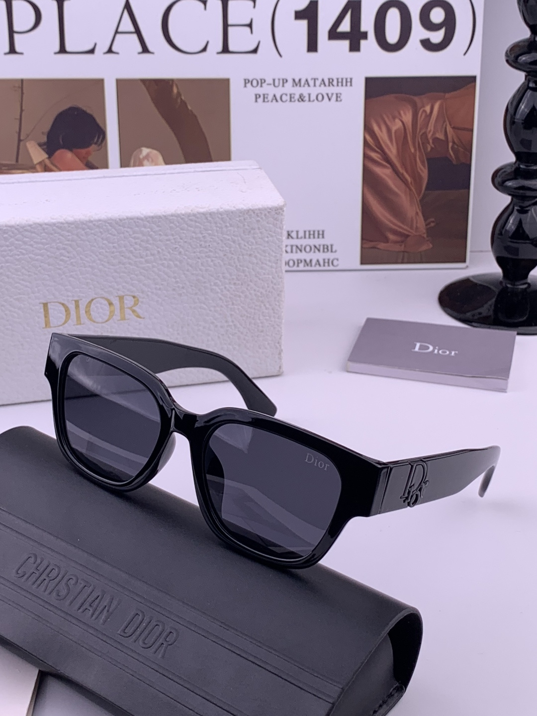 DIOR 新款女士方框太阳眼镜 开车墨镜 新款金属无框太阳镜 时尚大方 舒适轻盈 精致奢华 超轻 型号：