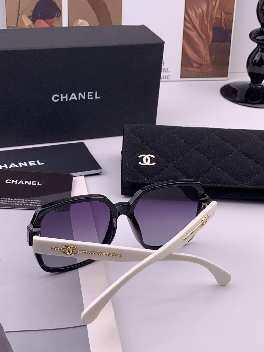 【CHANEL】香奈儿 新款潮流爆款 时尚方框太阳镜 佩戴舒适 网红潮款墨镜 女士高清加厚偏光太阳镜🕶️