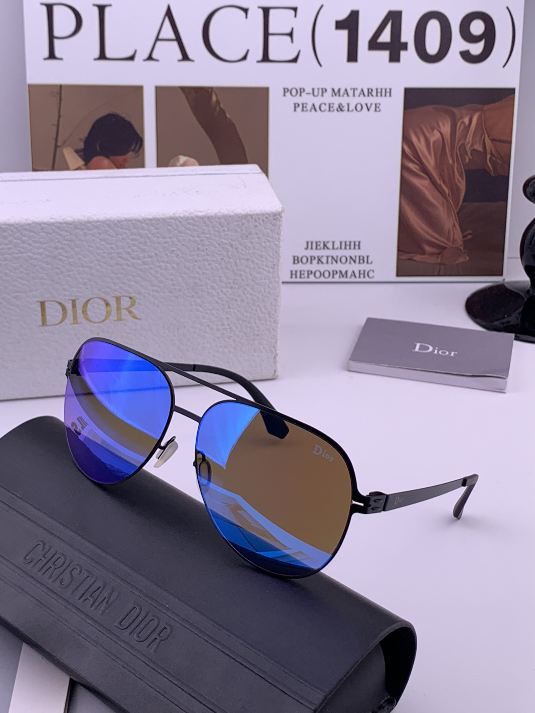 DIOR-迪奥 新款超轻无螺丝压不坏系列情侣款太阳镜高清尼龙镜片 商务旅行版 绅士高清太阳眼镜 （舒适薄