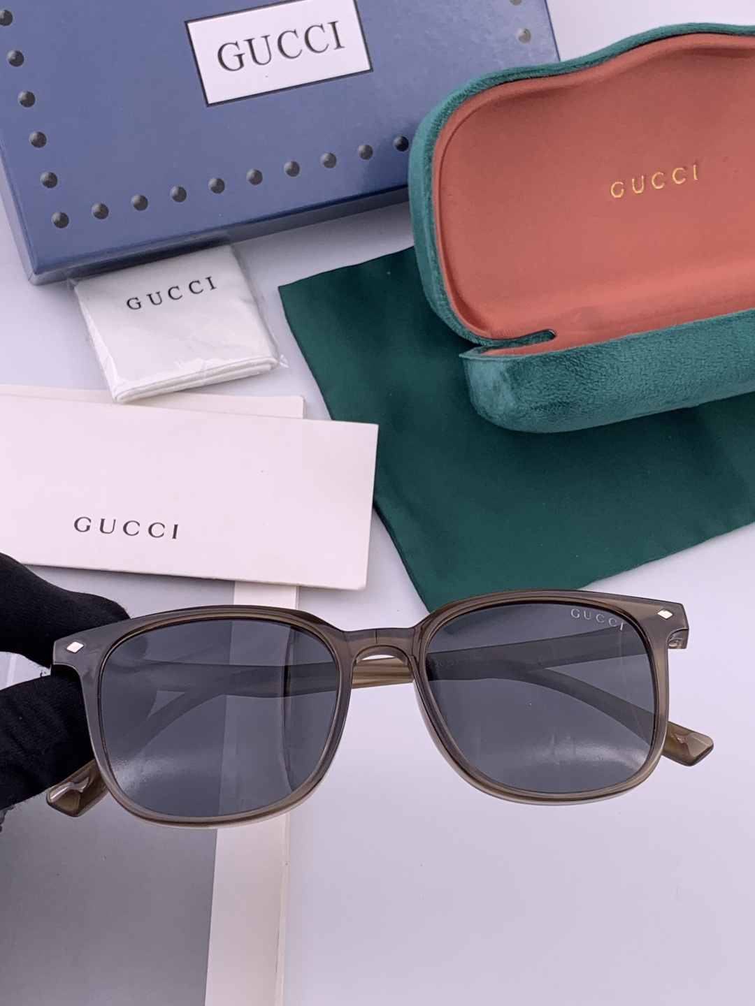 🔺 【GUCCI-偏光太阳镜】开春新款 潮流爆款 时尚偏光太阳镜 高品质 佩戴舒适 网红潮款墨镜 女士高