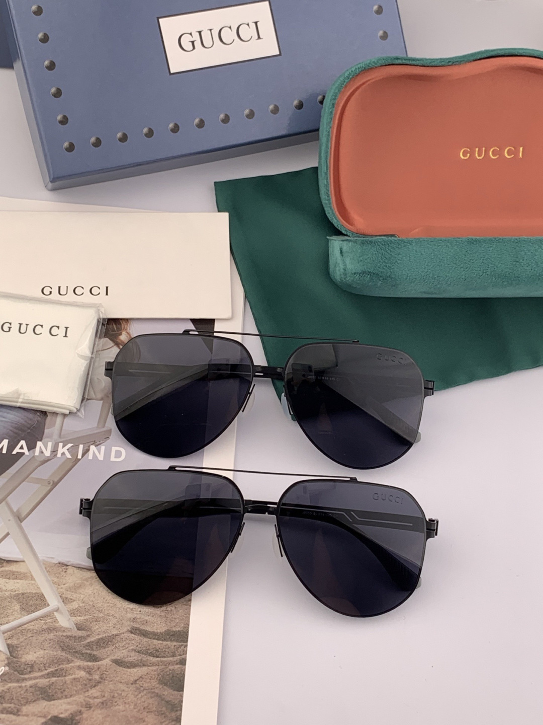 ♦️ GUCCI 新款男女情侣款太阳镜iP电镀永不褪色 超轻超有弹性整幅眼镜无螺丝重要的是压不坏 高清尼