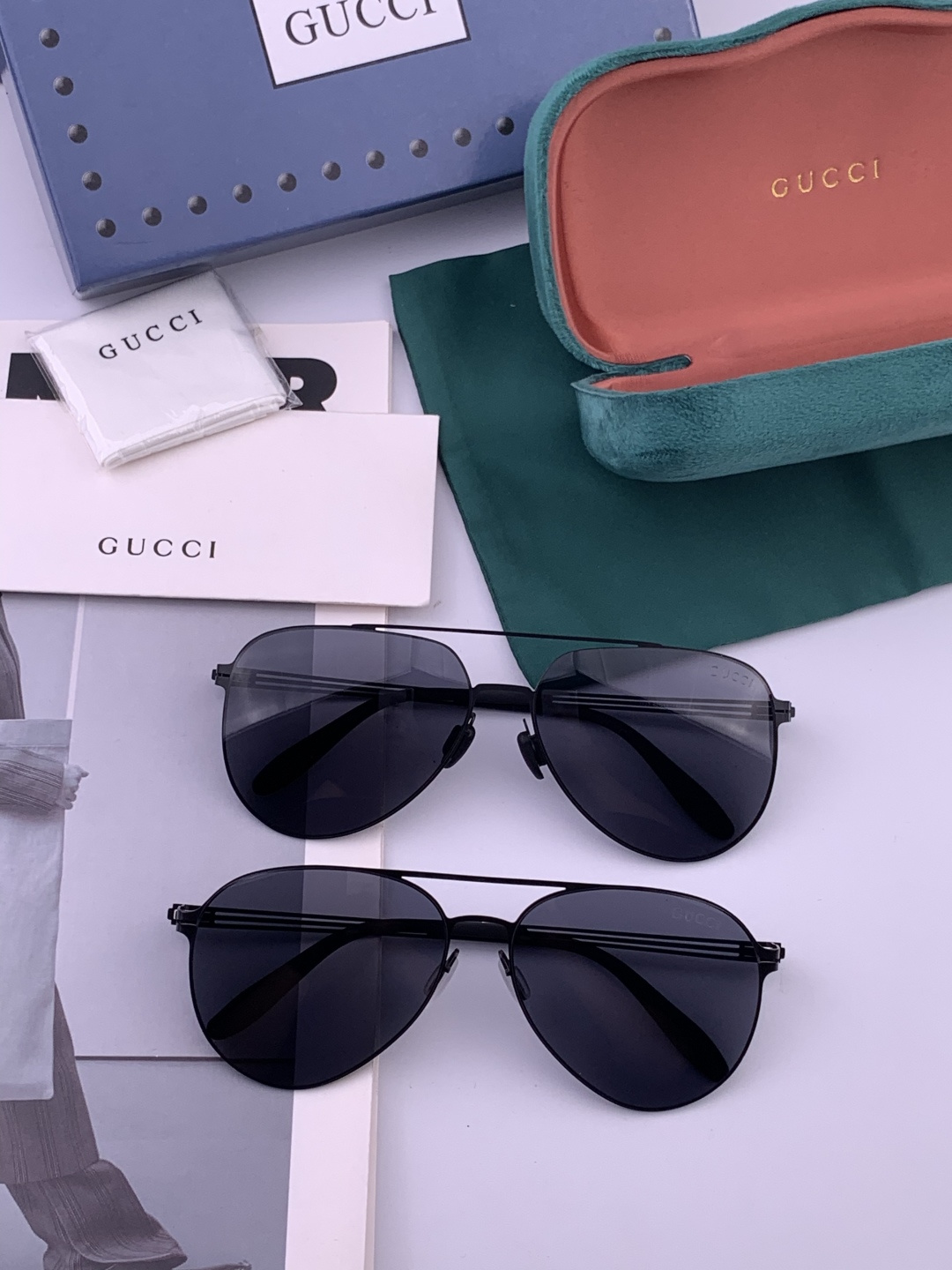 Gucci 春夏新款超轻无螺丝压不坏系列情侣款太阳镜高清尼龙镜片🦅完美品质，适合各种脸型，经典太阳镜亮相