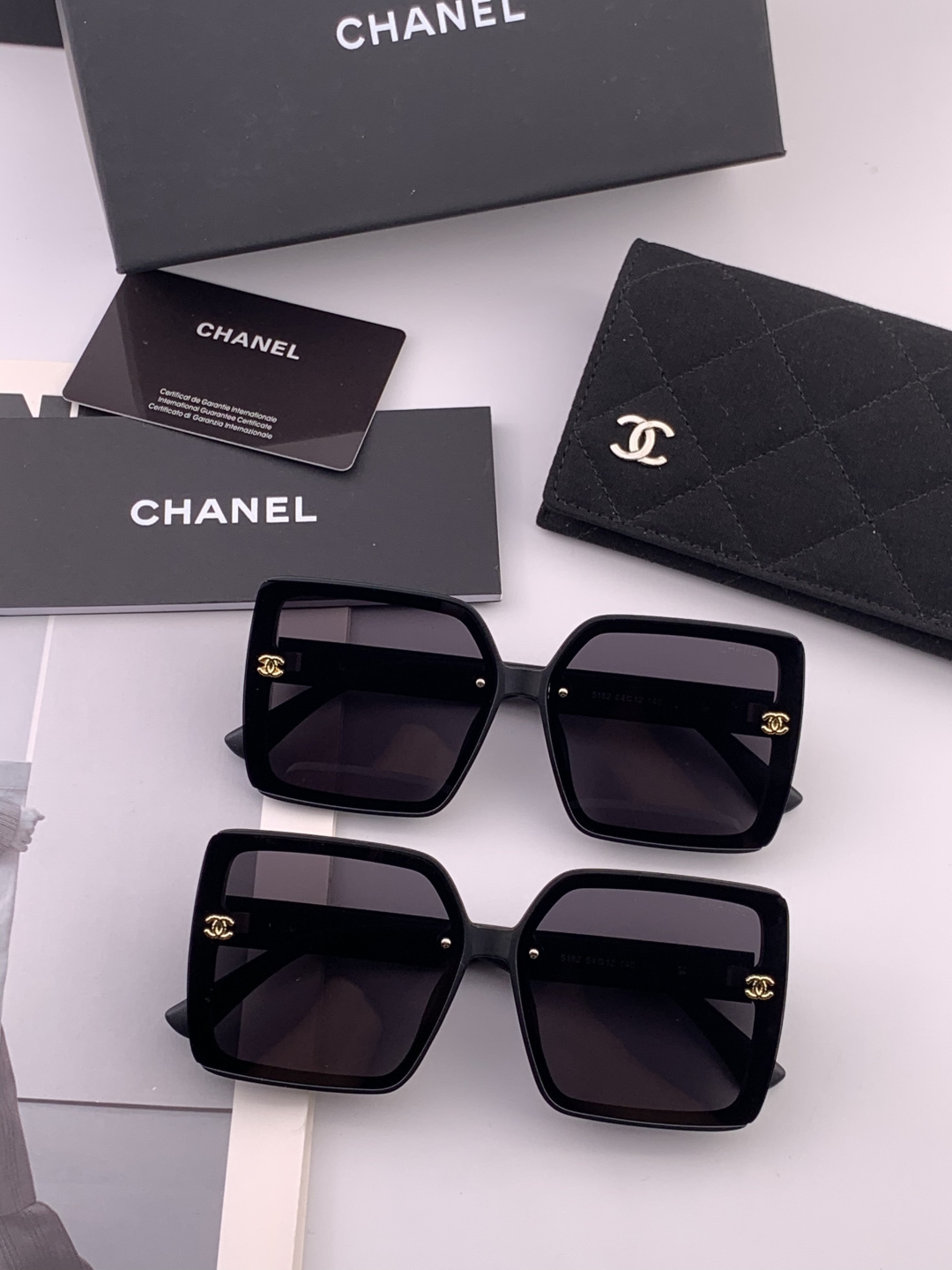 【CHANEL】香奈儿 新款潮流爆款 时尚方框太阳镜 佩戴舒适 网红潮款墨镜 女士高清加厚偏光太阳镜🕶️