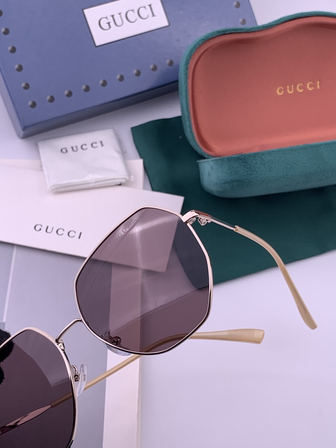 🔺 【GUCCI-偏光太阳镜】开春新款 潮流爆款 时尚圆框偏光太阳镜 高品质 佩戴舒适 网红潮款墨镜 女