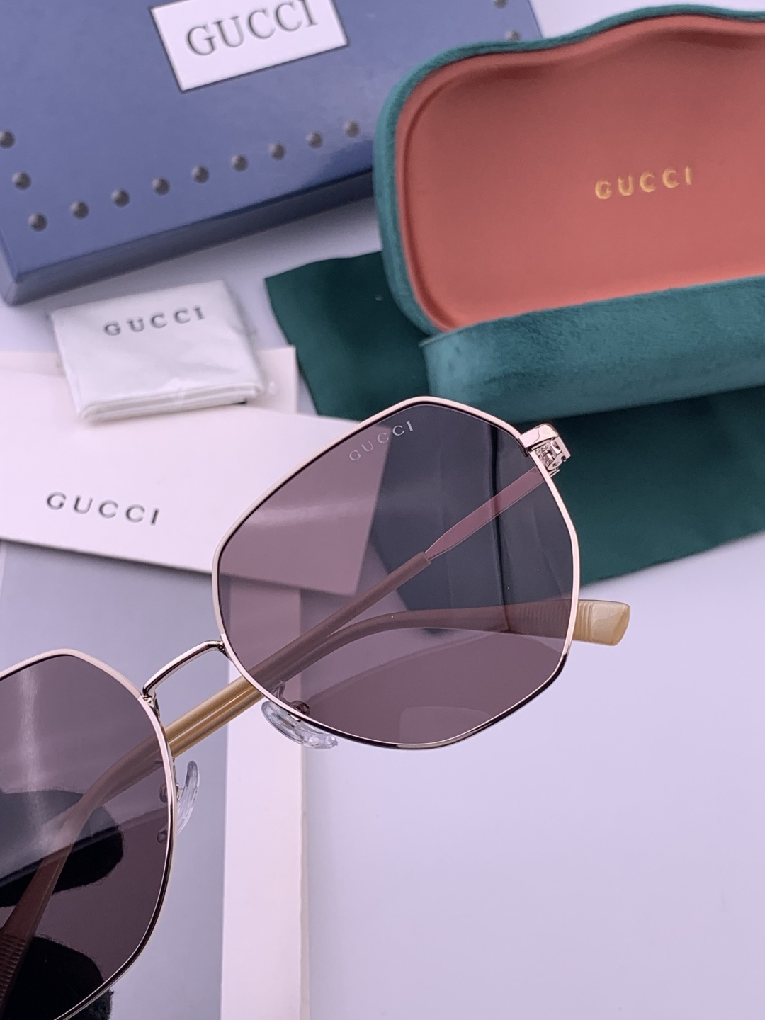 🔺 【GUCCI-偏光太阳镜】开春新款 潮流爆款 时尚圆框偏光太阳镜 高品质 佩戴舒适 网红潮款墨镜 女