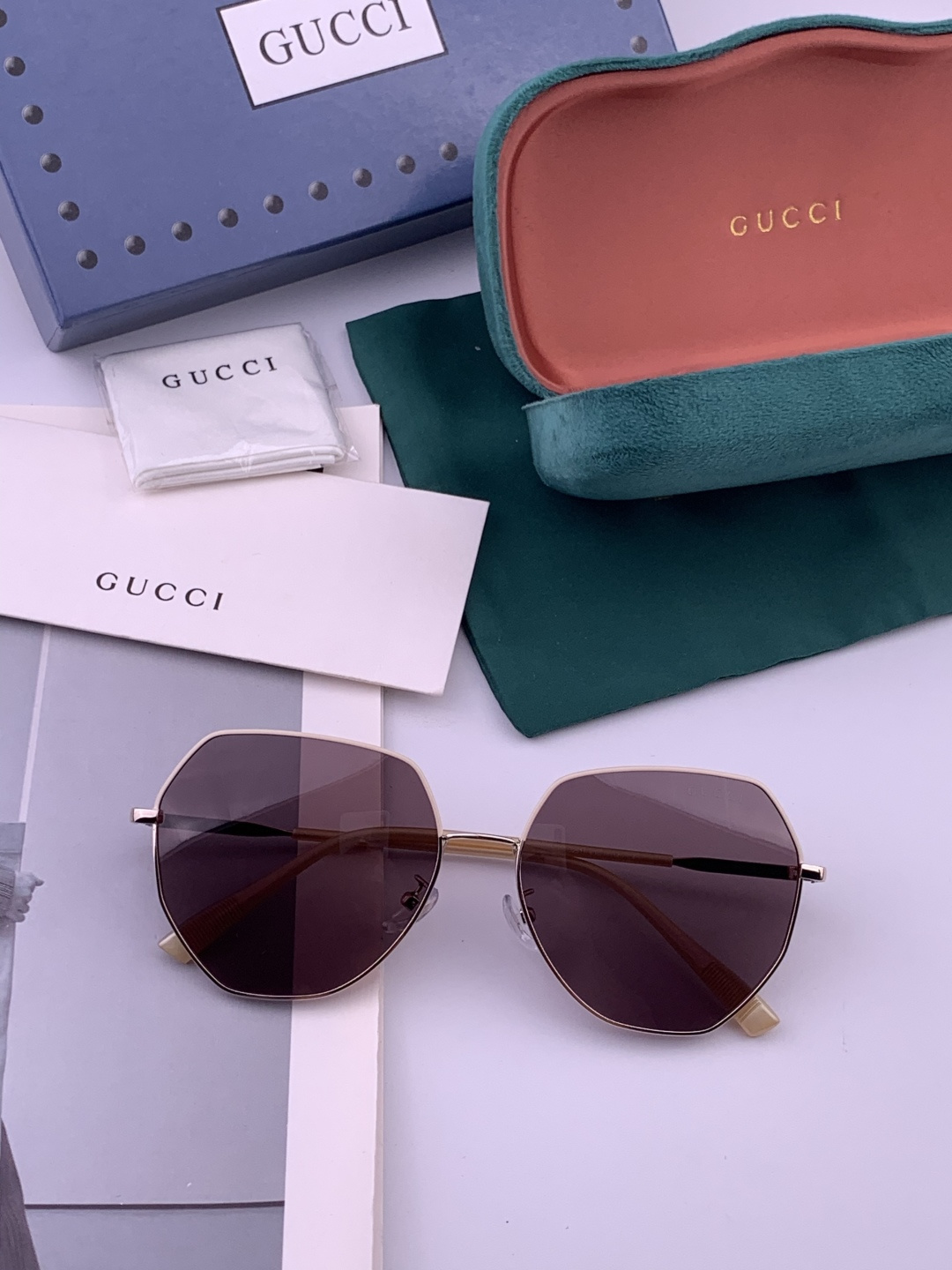 🔺 【GUCCI-偏光太阳镜】开春新款 潮流爆款 时尚圆框偏光太阳镜 高品质 佩戴舒适 网红潮款墨镜 女