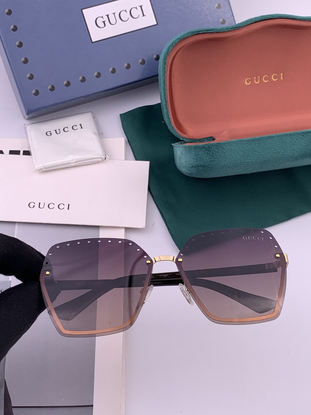 GUCCI🌋☔️时尚无框太阳镜镜片 顶级奢侈品[强] 高品质[胜利][亲亲]🍦🍨 [得意] 气质非凡😄 