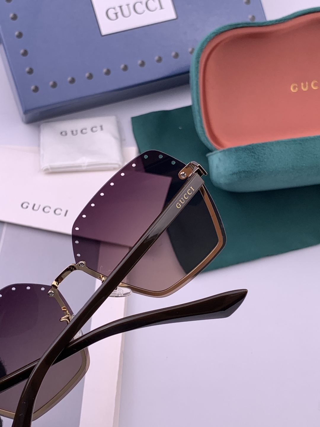 GUCCI🌋☔️时尚无框太阳镜镜片 顶级奢侈品[强] 高品质[胜利][亲亲]🍦🍨 [得意] 气质非凡😄 