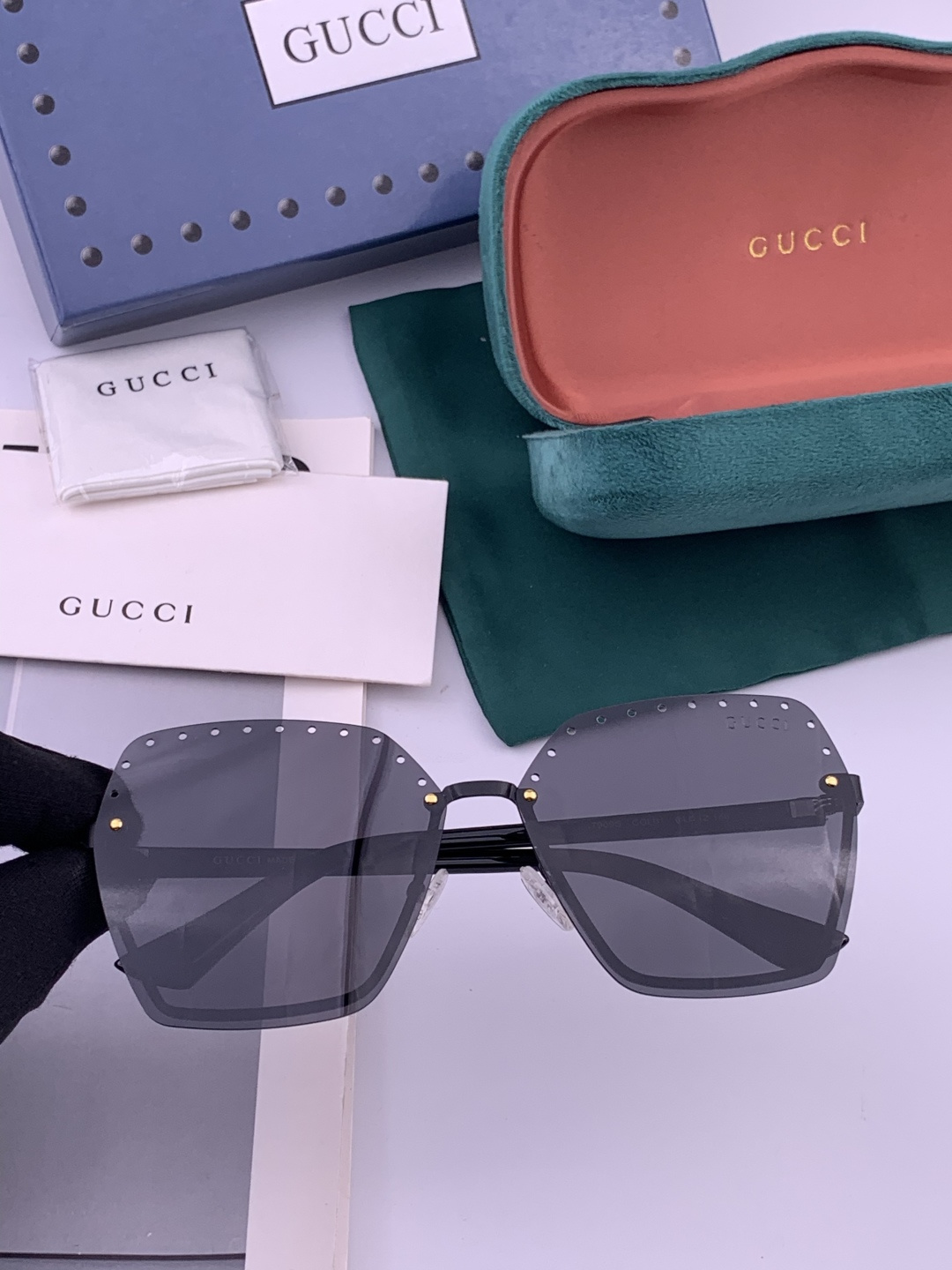 GUCCI🌋☔️时尚无框太阳镜镜片 顶级奢侈品[强] 高品质[胜利][亲亲]🍦🍨 [得意] 气质非凡😄 