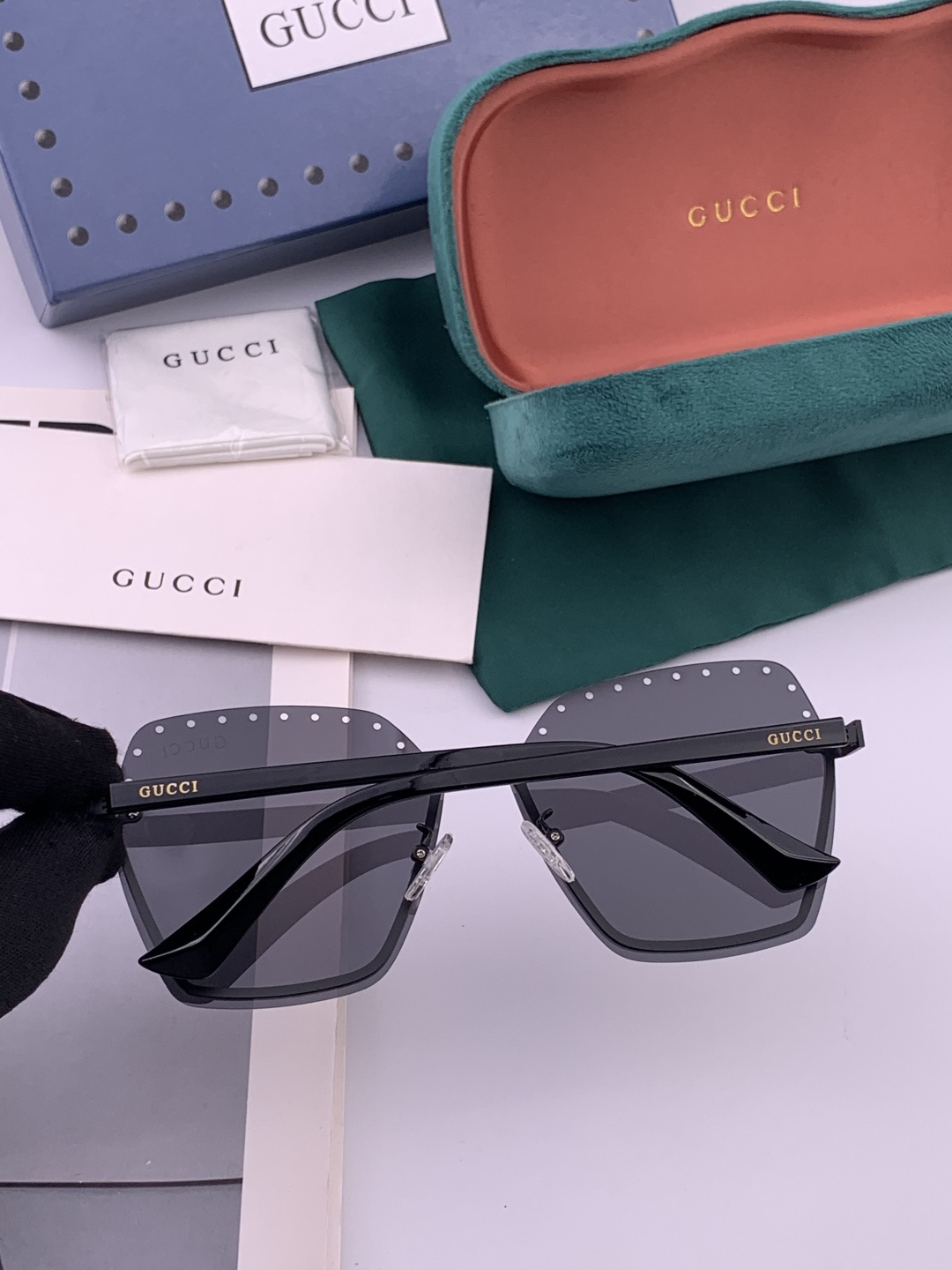 GUCCI🌋☔️时尚无框太阳镜镜片 顶级奢侈品[强] 高品质[胜利][亲亲]🍦🍨 [得意] 气质非凡😄 