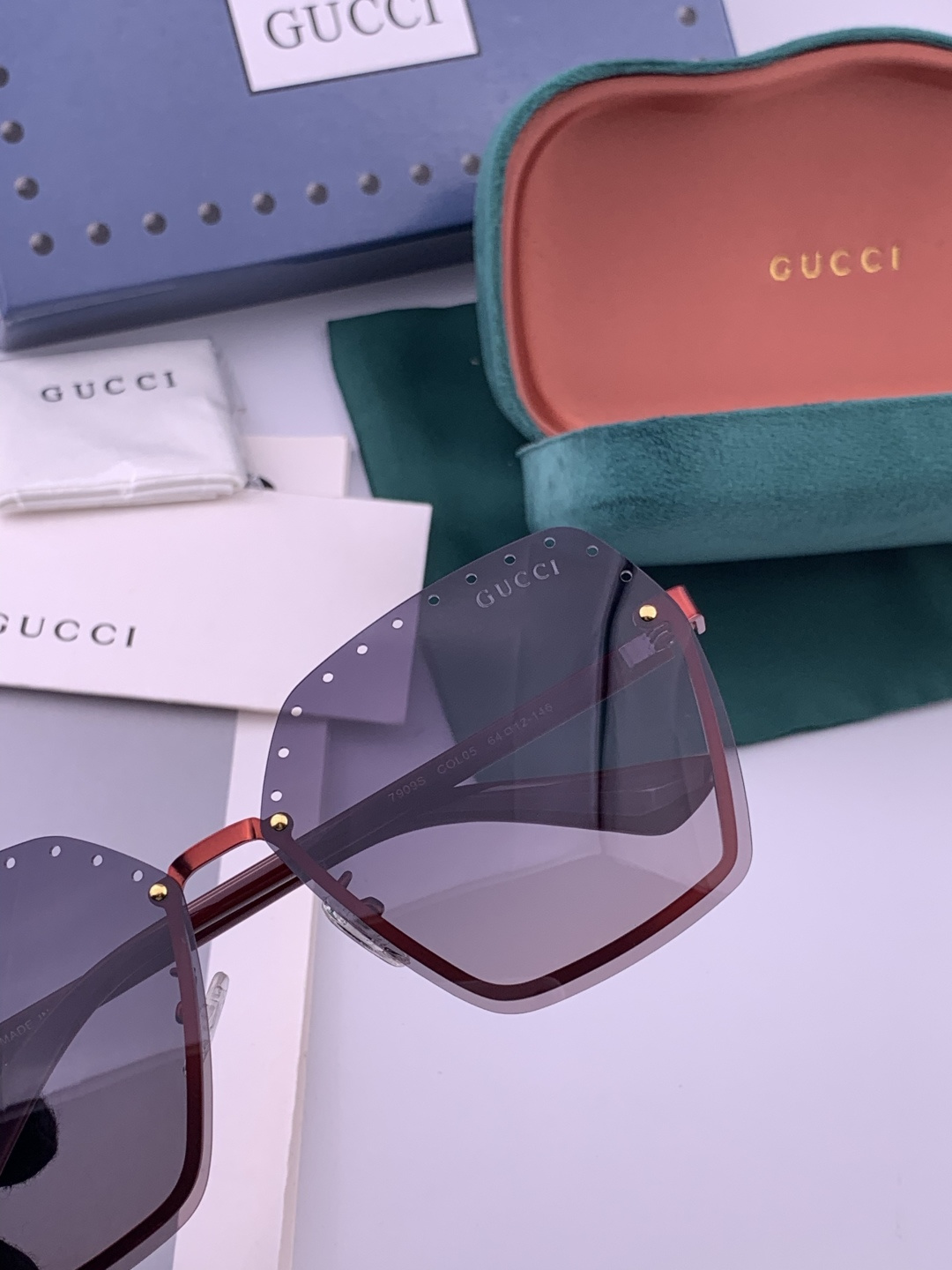 GUCCI🌋☔️时尚无框太阳镜镜片 顶级奢侈品[强] 高品质[胜利][亲亲]🍦🍨 [得意] 气质非凡😄 