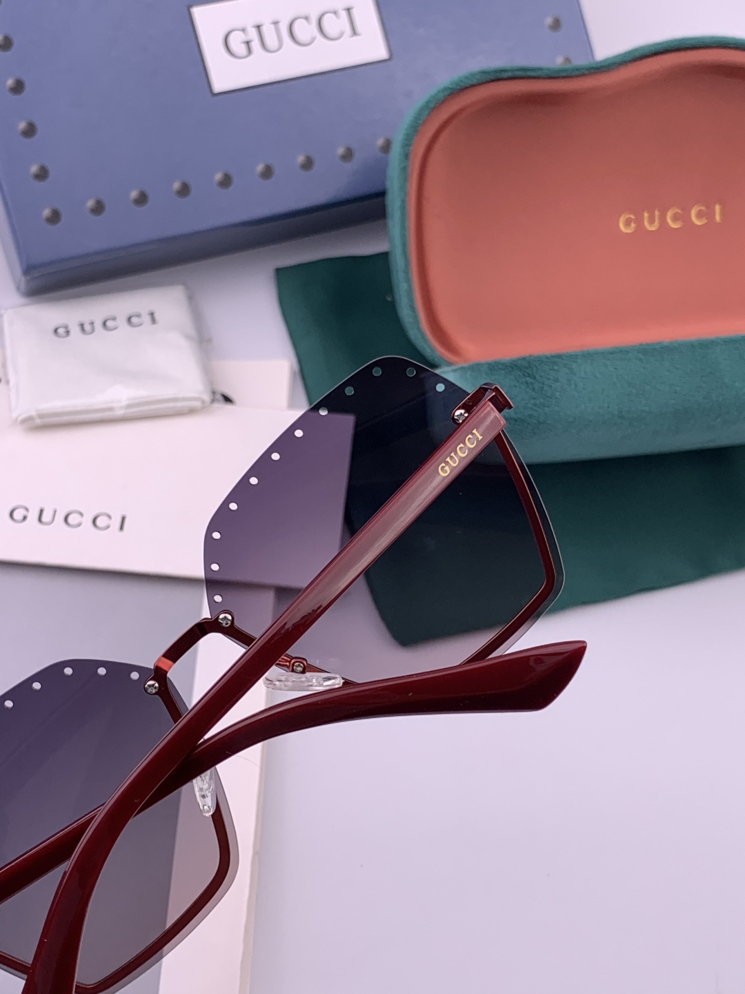 GUCCI🌋☔️时尚无框太阳镜镜片 顶级奢侈品[强] 高品质[胜利][亲亲]🍦🍨 [得意] 气质非凡😄 