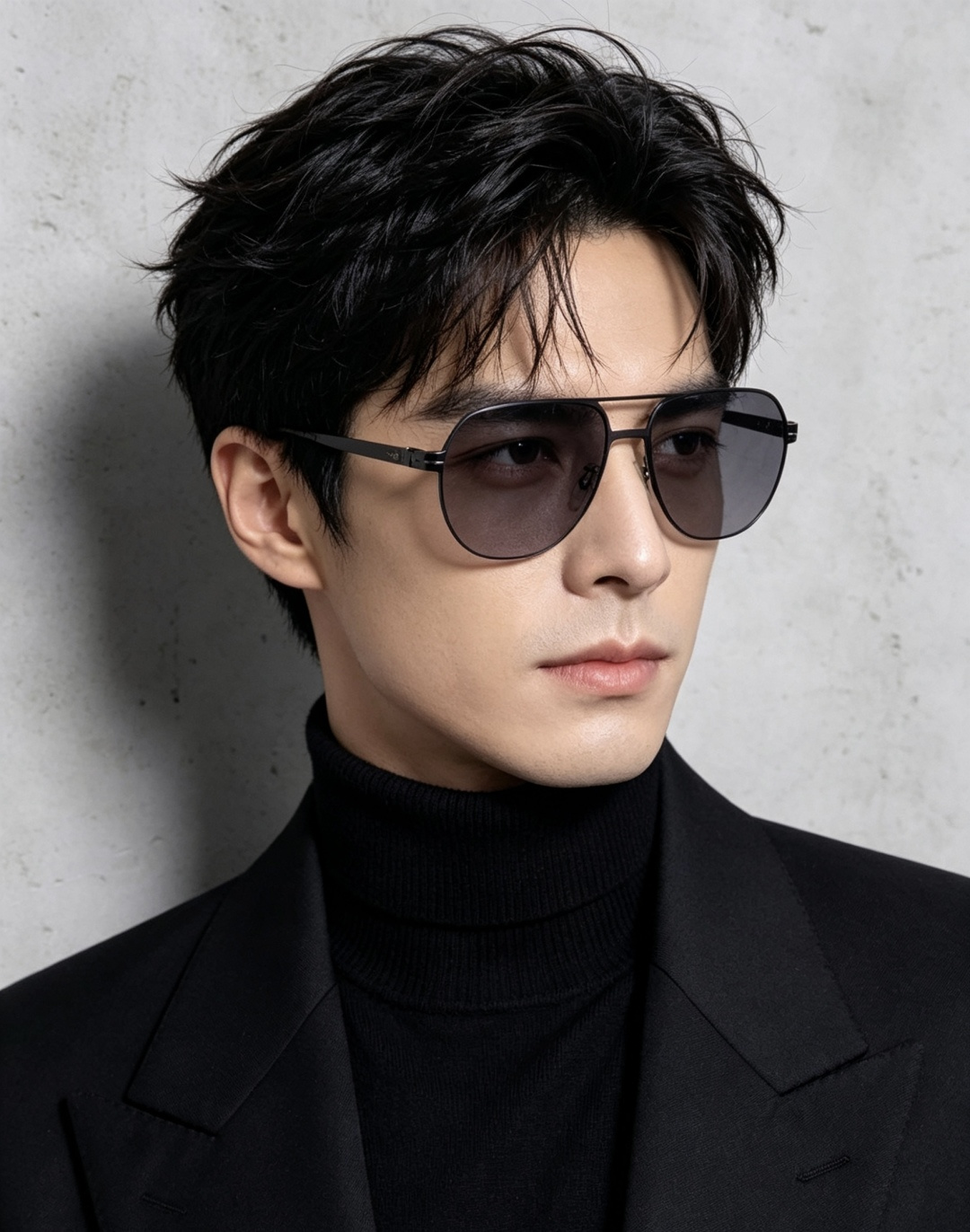 DIOR-迪奥 新款超轻无螺丝压不坏系列情侣款太阳镜高清尼龙镜片 商务旅行版 绅士高清太阳眼镜 （舒适薄