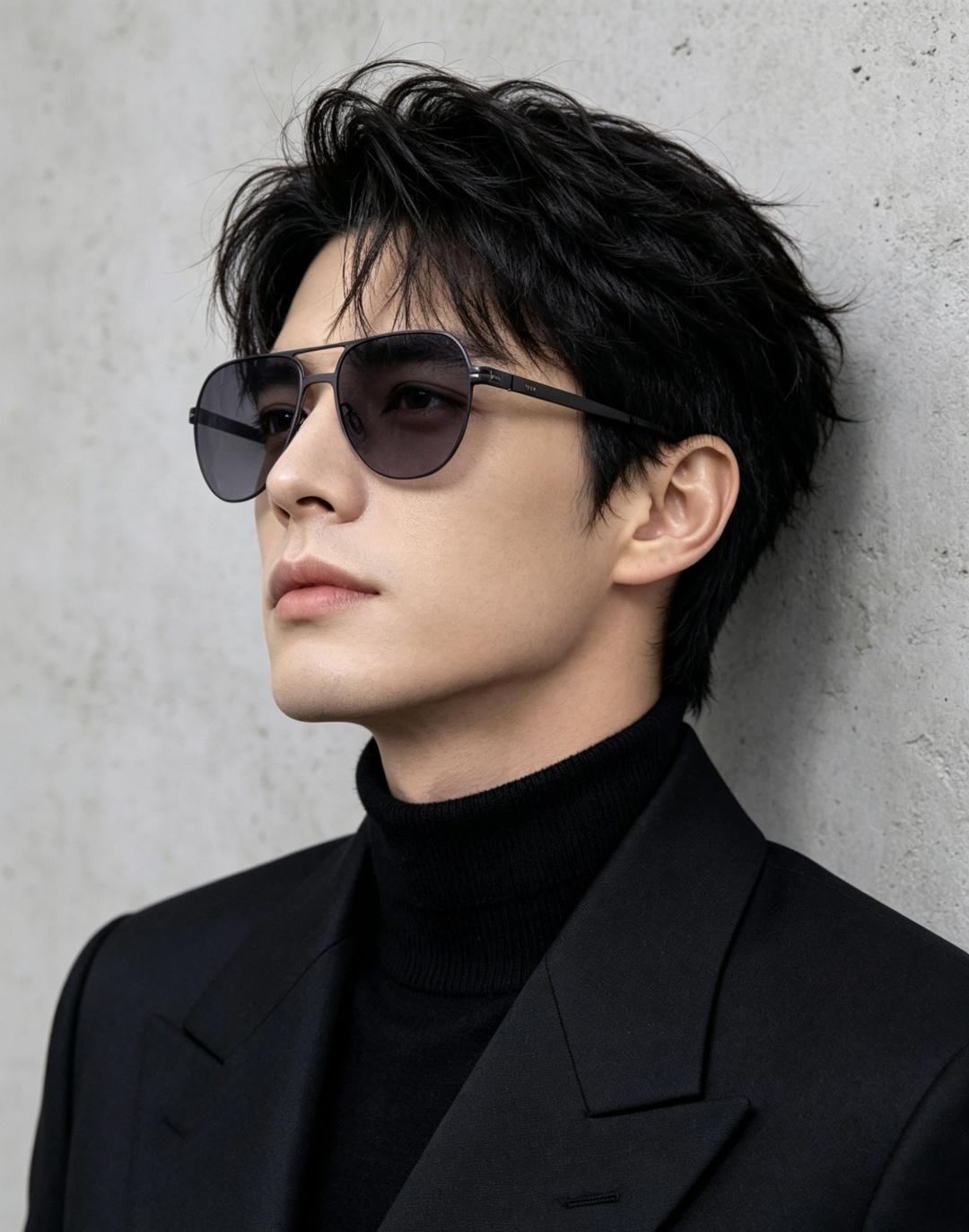 DIOR-迪奥 新款超轻无螺丝压不坏系列情侣款太阳镜高清尼龙镜片 商务旅行版 绅士高清太阳眼镜 （舒适薄