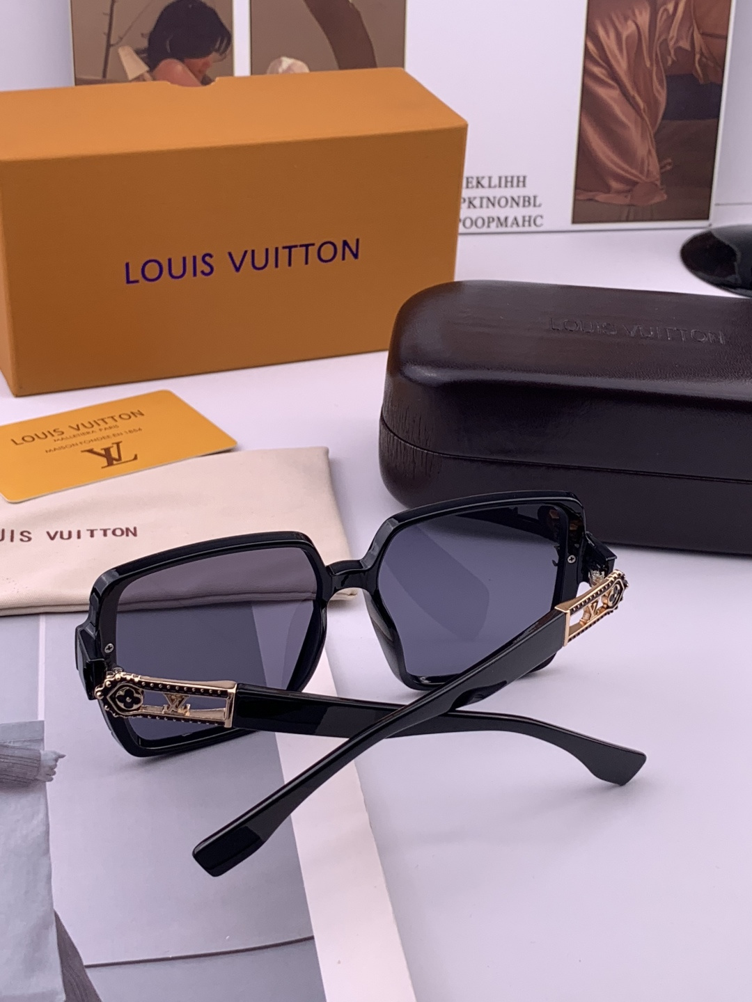 LV🔻早春新款，众多明星同款[色]LV‼️‼️新款大框墨镜 ，🌈🌈宝丽来超清太阳镜🔝🔝型号：L67004