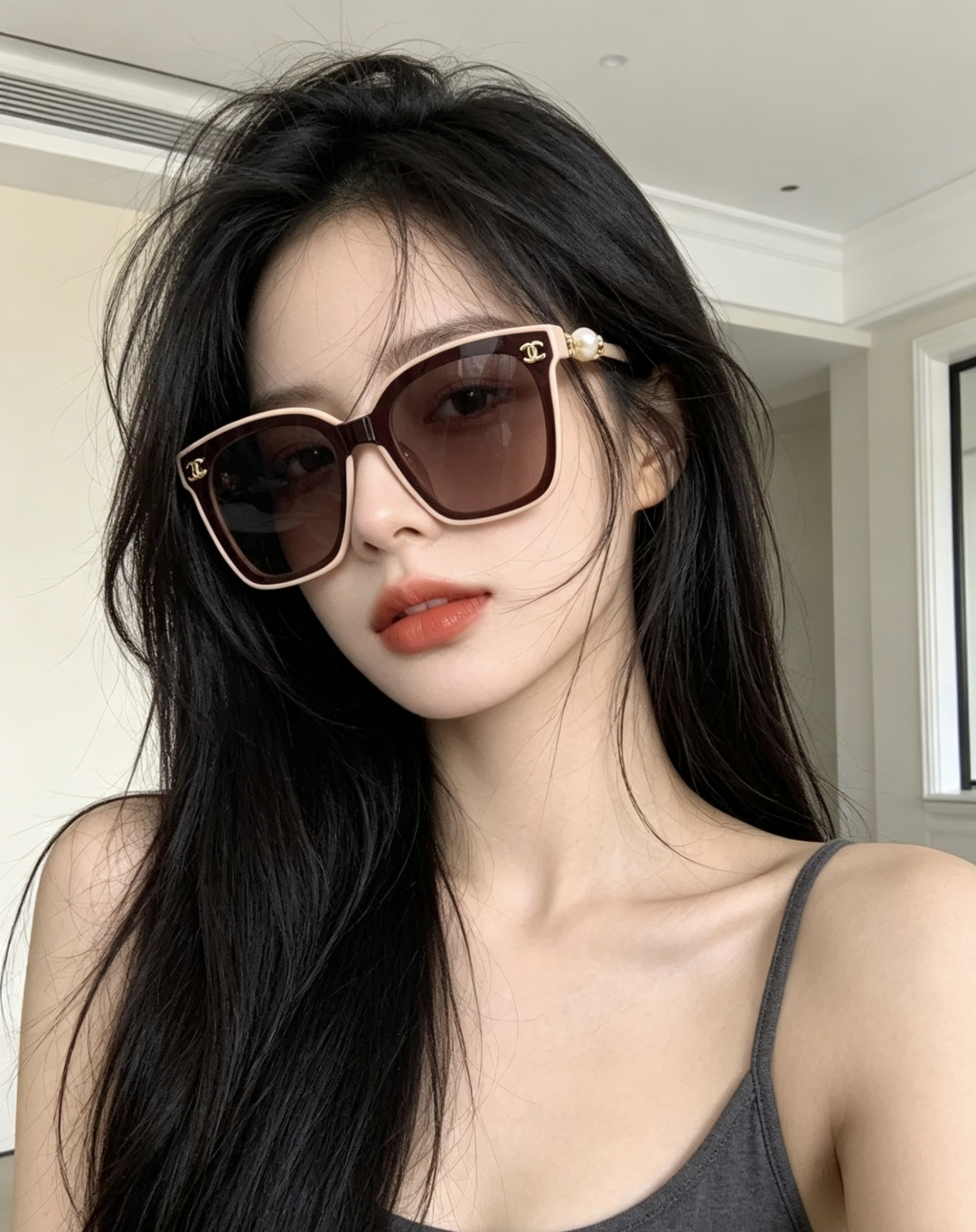 🔺CHANEL🔻官方早春新款，众多明星同款[色]香奈儿‼️‼️新款大框墨镜 ，🌈🌈宝丽来超清太阳镜🔝🔝型