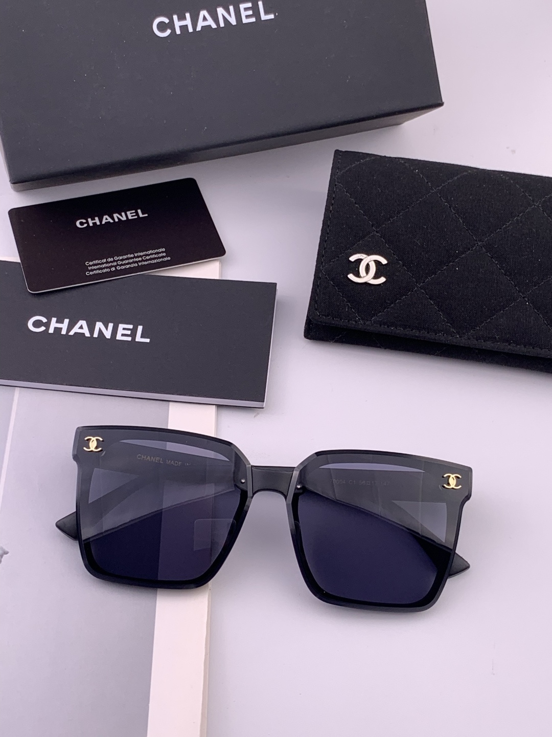 🔺CHANEL🔻官方早春新款，众多明星同款[色]香奈儿‼️‼️新款大框墨镜 ，🌈🌈宝丽来超清太阳镜🔝🔝型