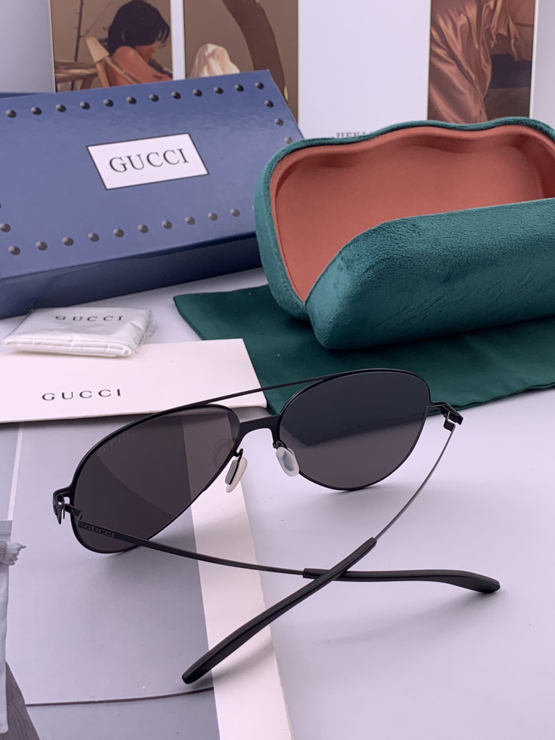 Gucci 春夏新款超轻无螺丝压不坏系列情侣款太阳镜高清尼龙镜片🦅完美品质，适合各种脸型，经典太阳镜亮相