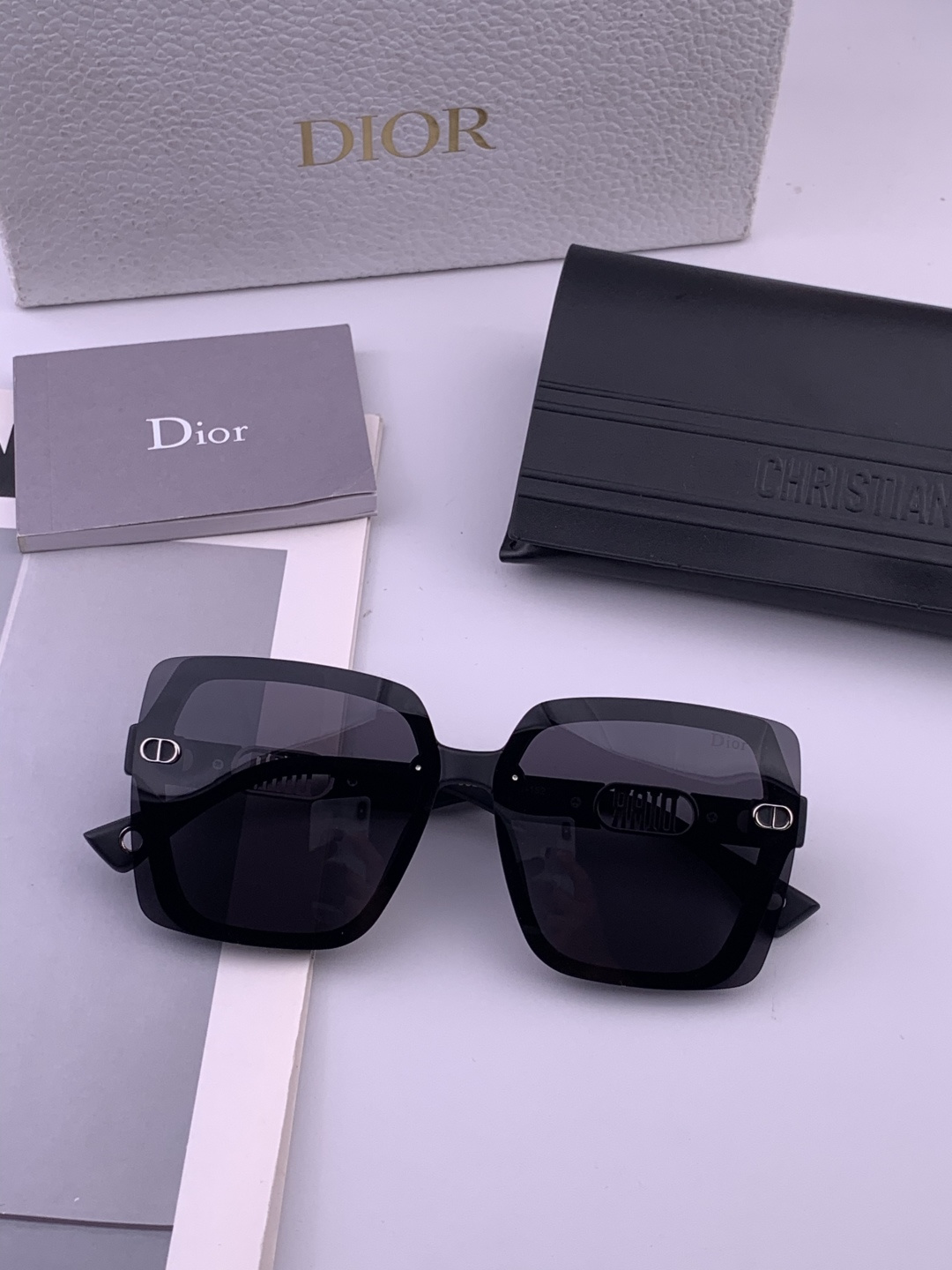 🔺 【DIOR-迪奥】开春新款 潮流爆款 时尚方框偏光太阳镜 高品质 佩戴舒适 网红潮款墨镜 女士高清加